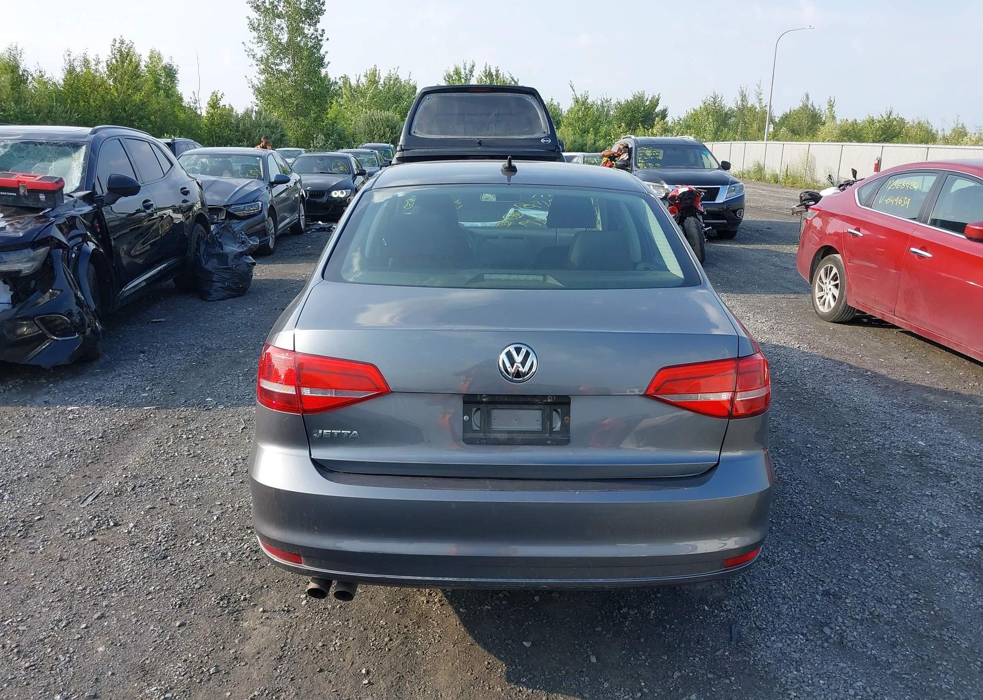 2015 VOLKSWAGEN JETTA 2.0L TRENDLINE