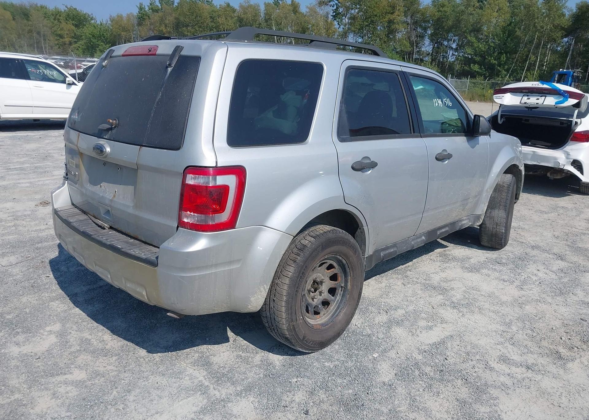 2012 FORD ESCAPE XLT