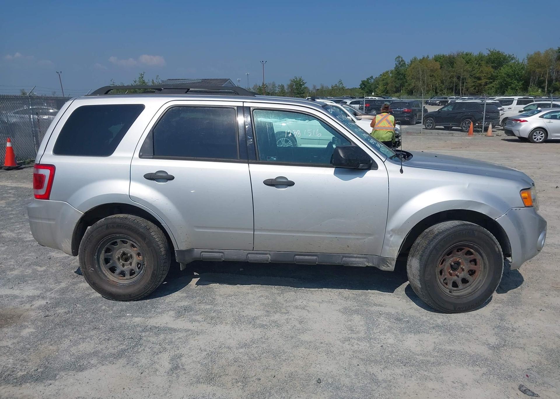 2012 FORD ESCAPE XLT
