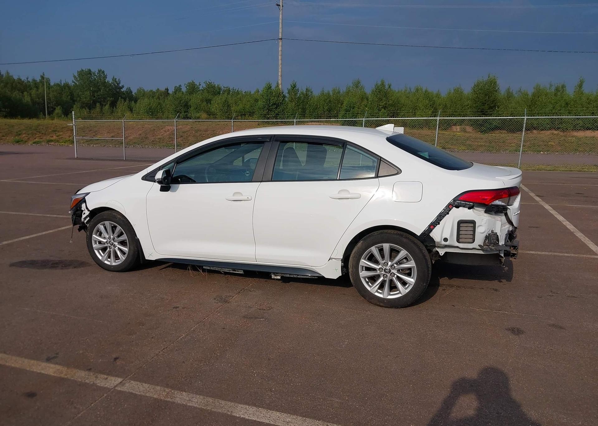 2023 TOYOTA COROLLA SE