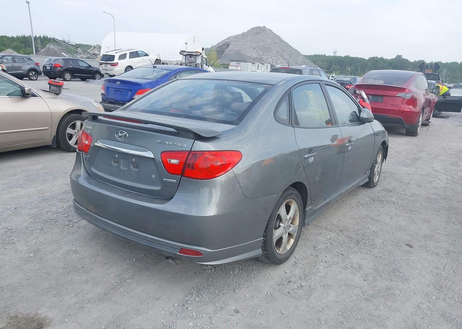 2010 HYUNDAI ELANTRA BLUE
