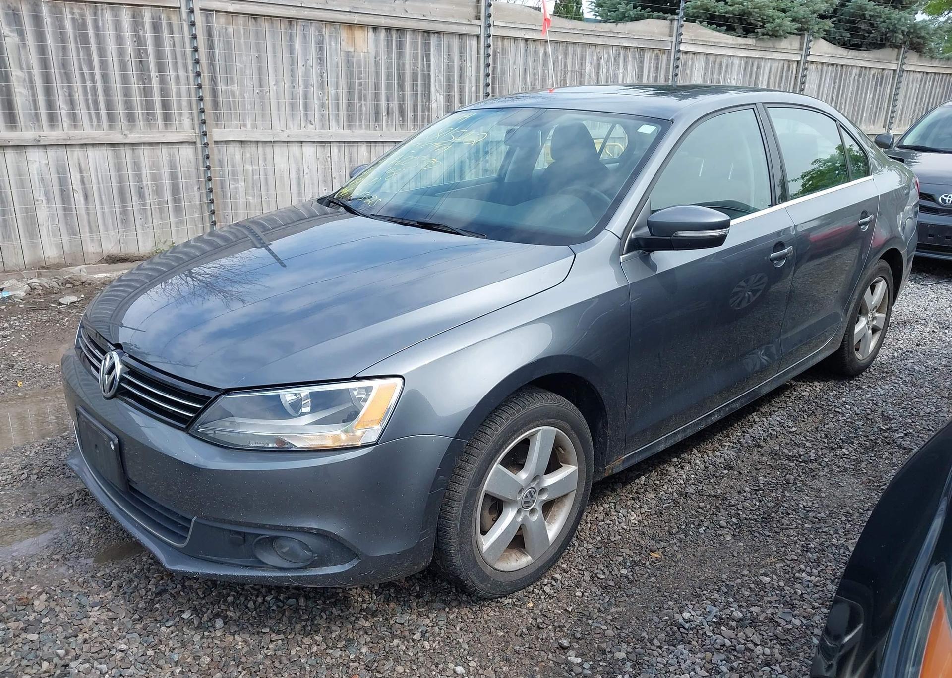 2013 VOLKSWAGEN JETTA 2.0L TDI