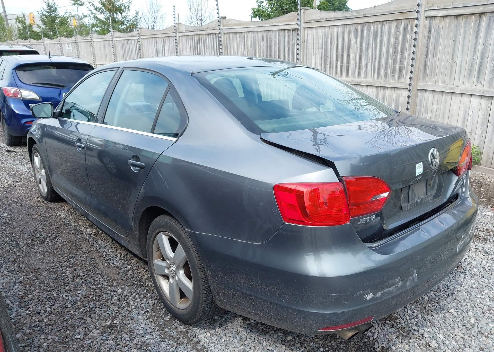 2013 VOLKSWAGEN JETTA 2.0L TDI