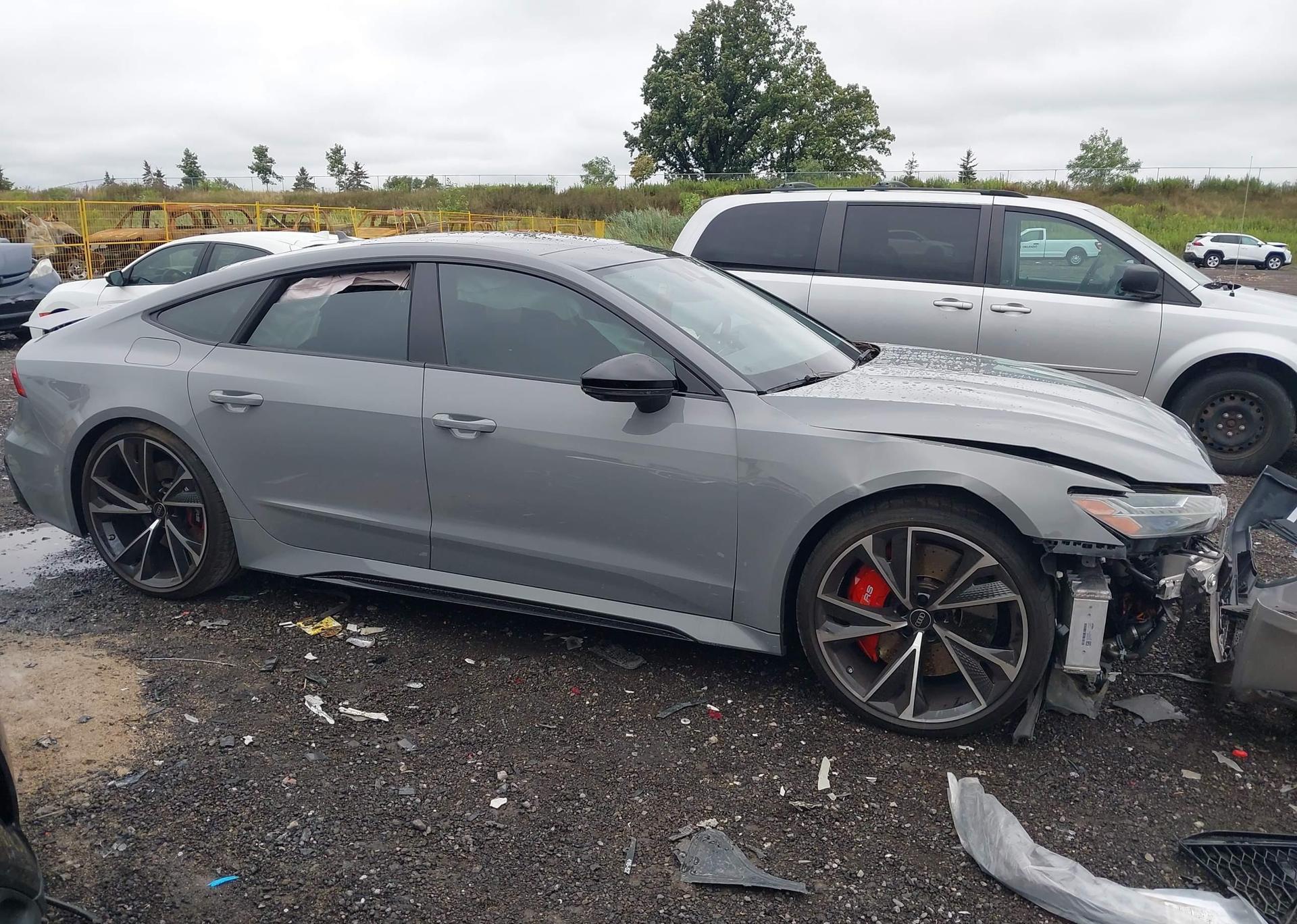 2023 AUDI RS7