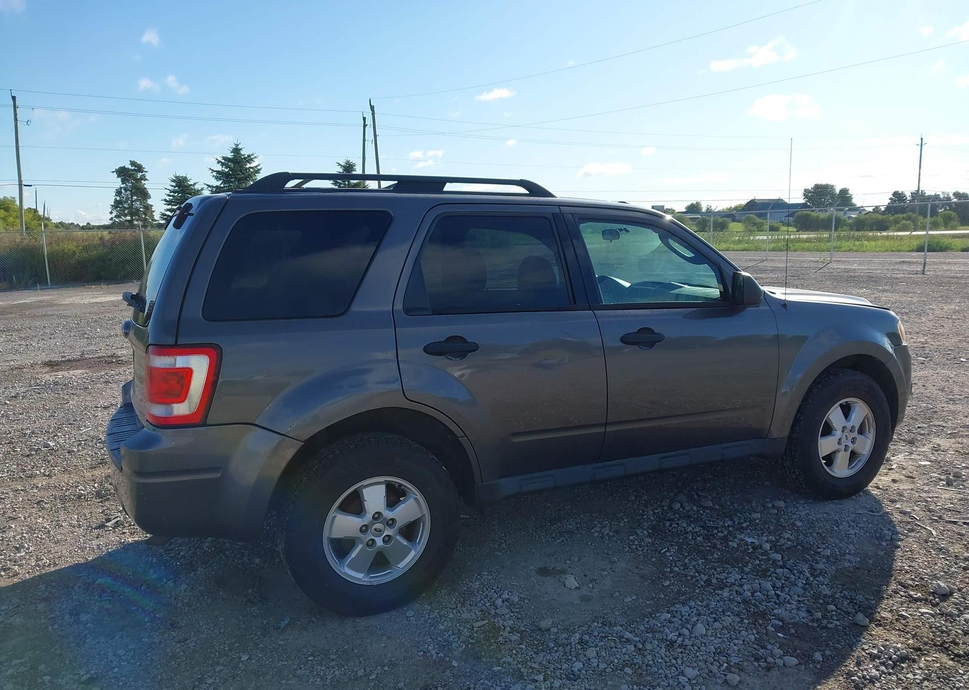 2012 FORD ESCAPE XLT