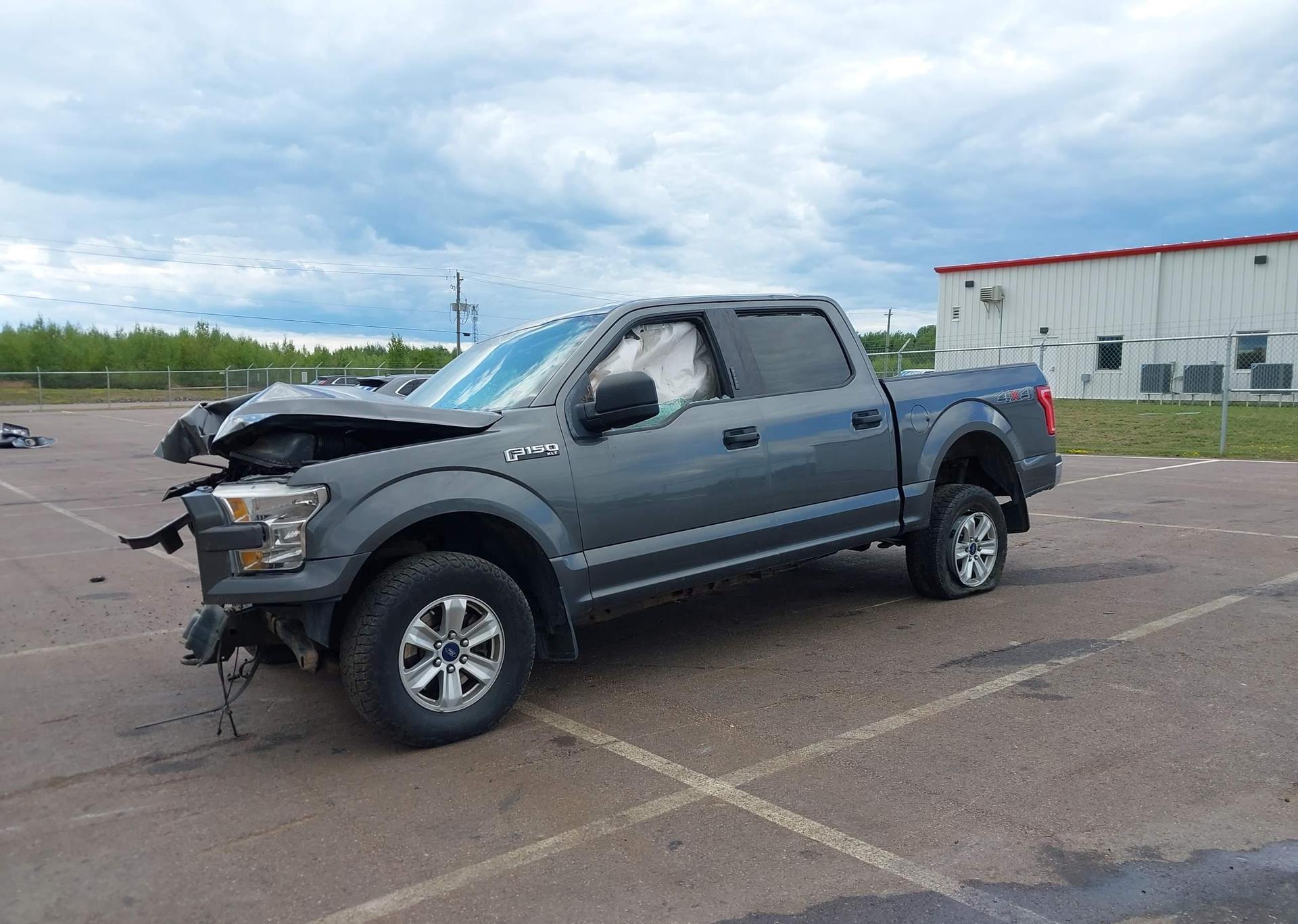 2017 FORD F-150 XLT