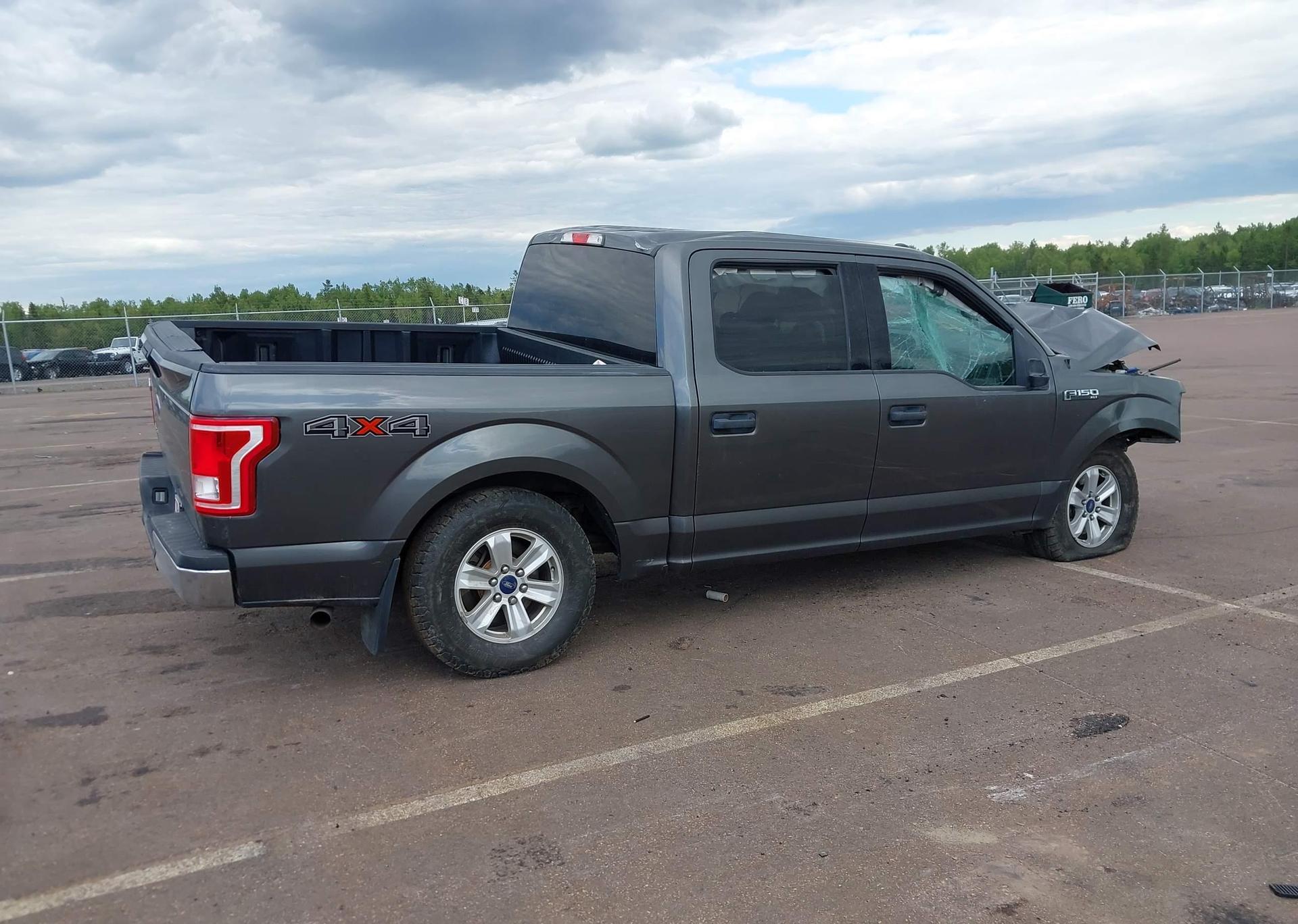 2017 FORD F-150 XLT