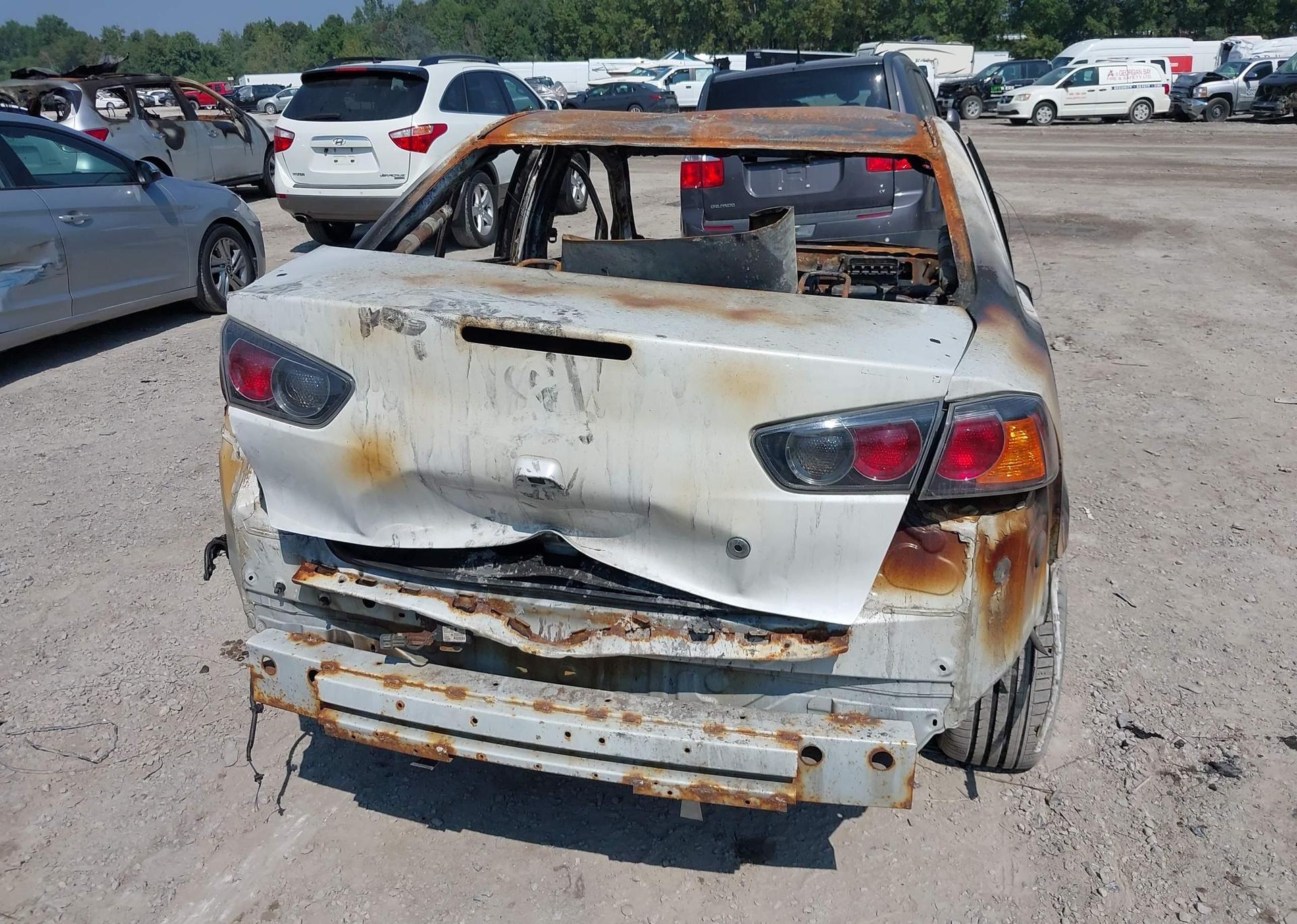 2017 MITSUBISHI LANCER ES
