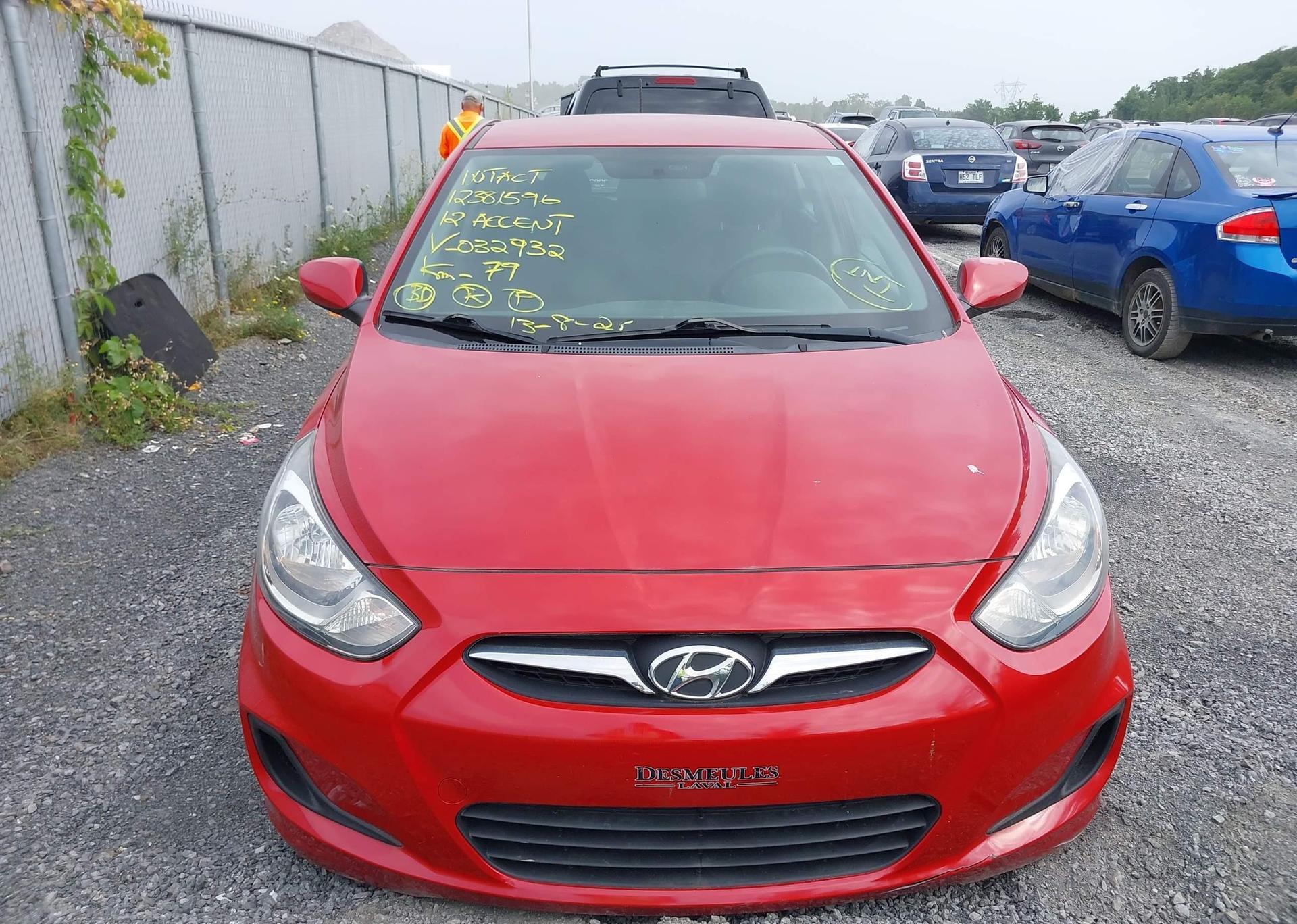 2012 HYUNDAI ACCENT GLS