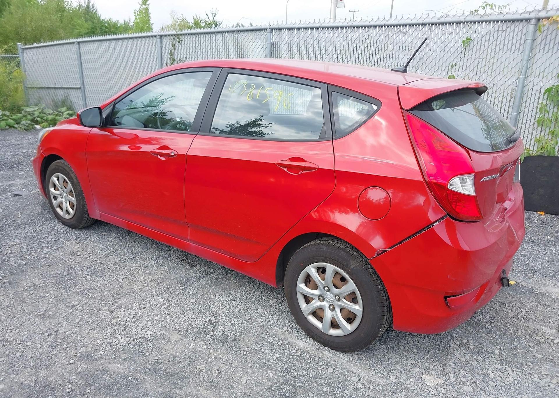 2012 HYUNDAI ACCENT GLS
