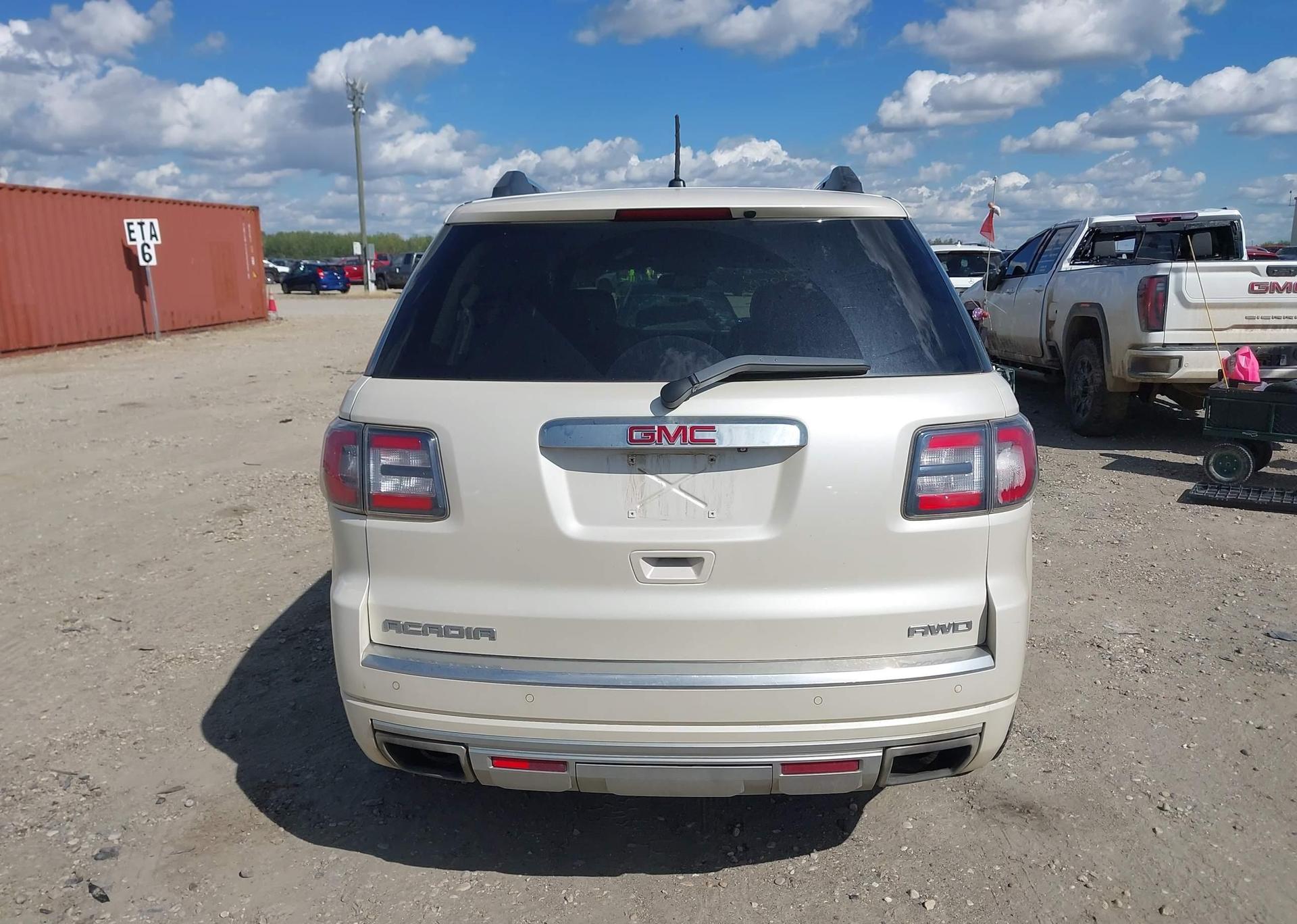 2014 GMC ACADIA DENALI