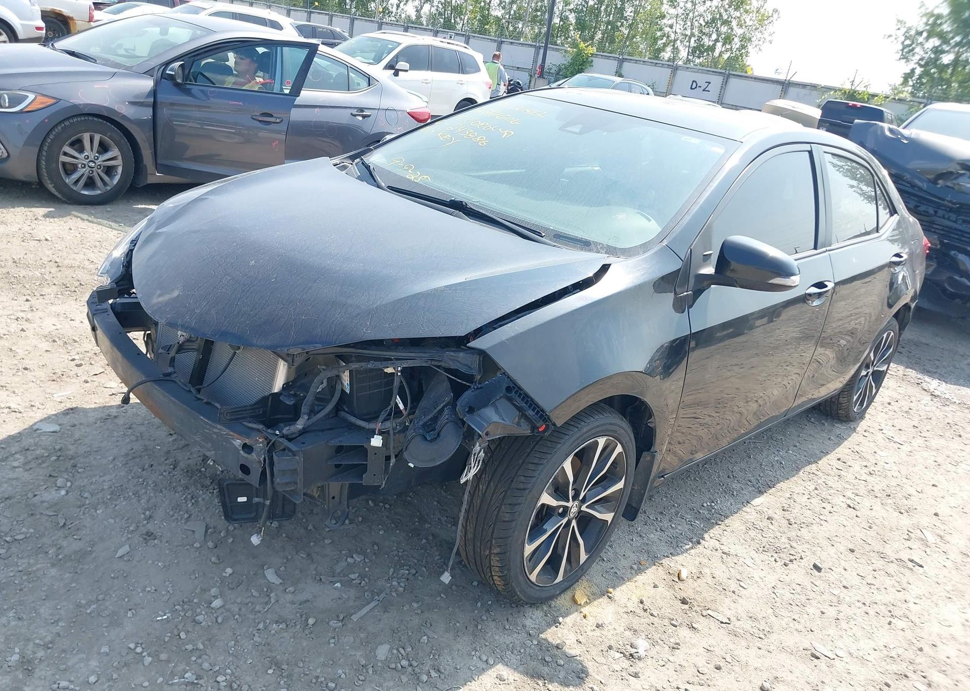 2019 TOYOTA COROLLA SE