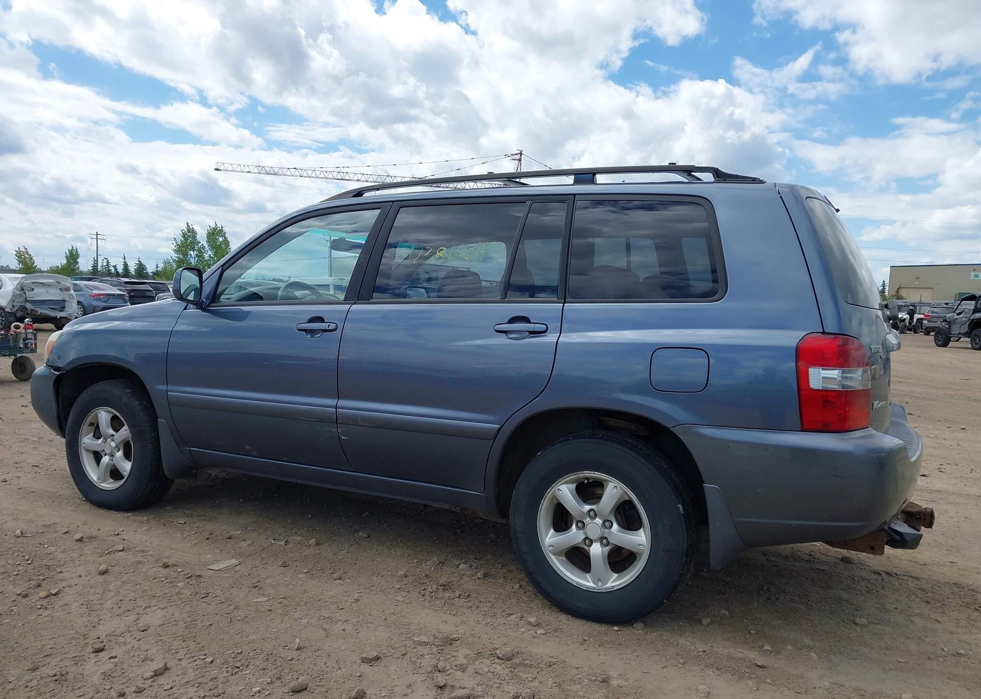 2005 TOYOTA HIGHLANDER V6