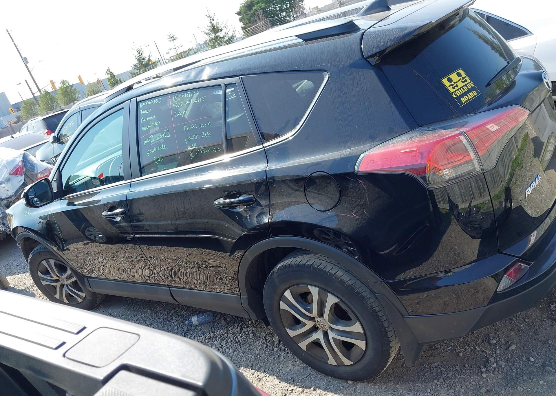 2017 TOYOTA RAV4 LE
