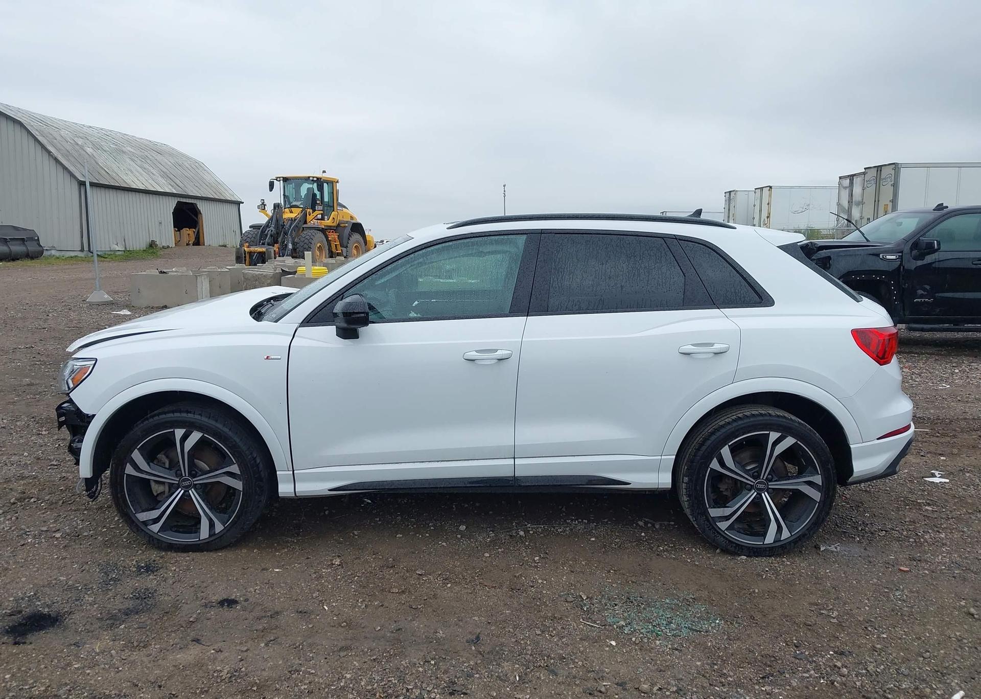 2024 AUDI Q3 TECHNIK 45