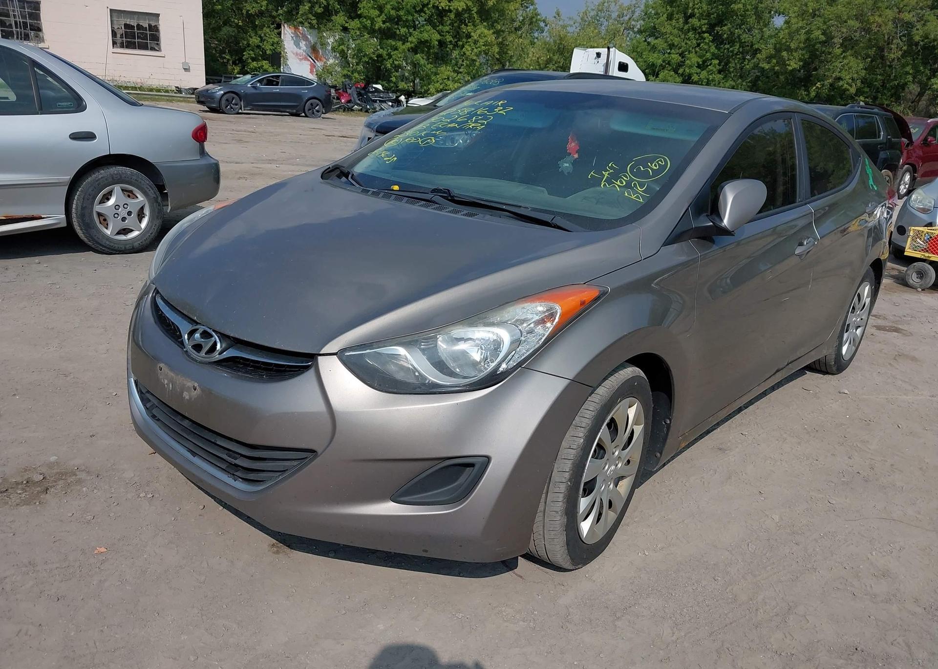 2013 HYUNDAI ELANTRA GLS