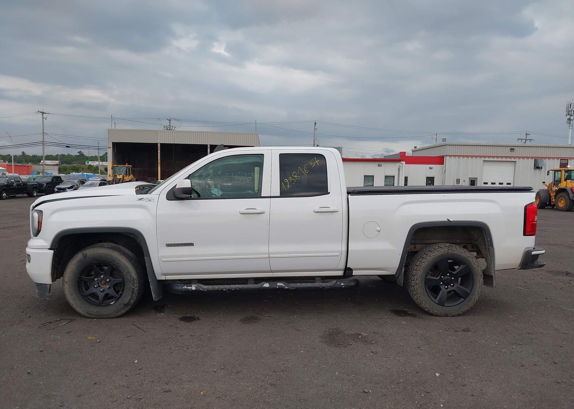 2018 GMC SIERRA 1500 SLE