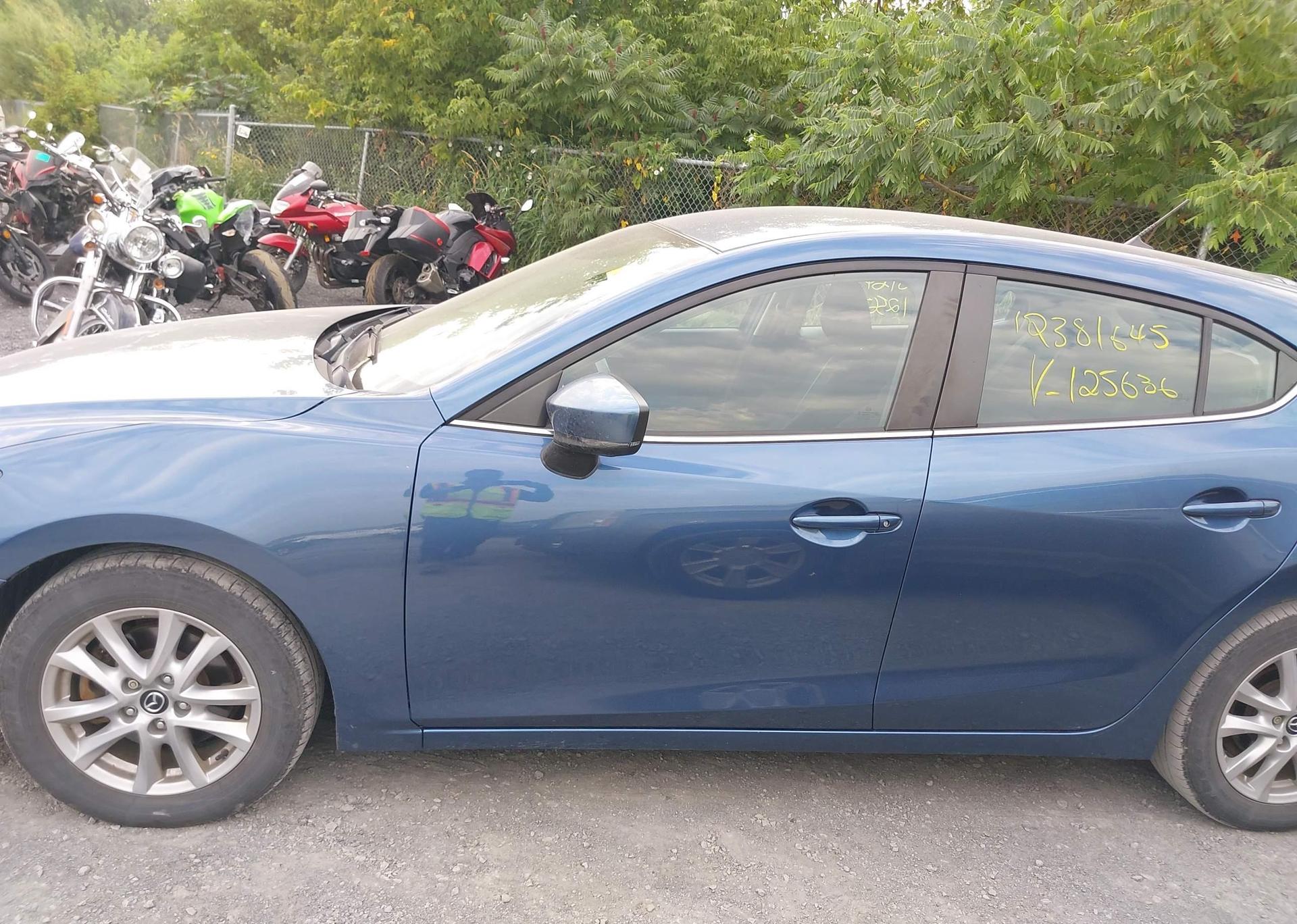 2017 MAZDA 3 TOURING