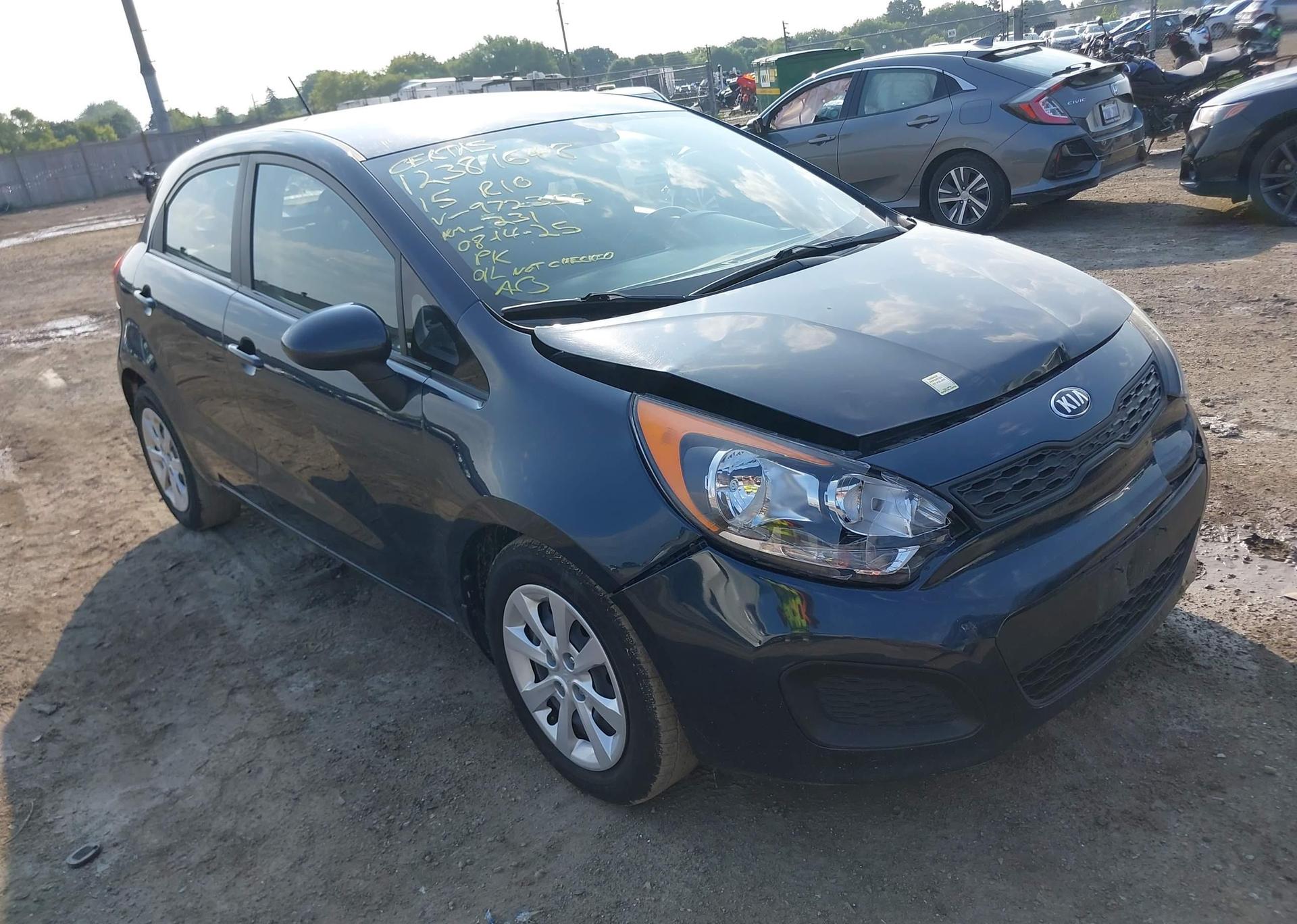 2015 KIA RIO LX