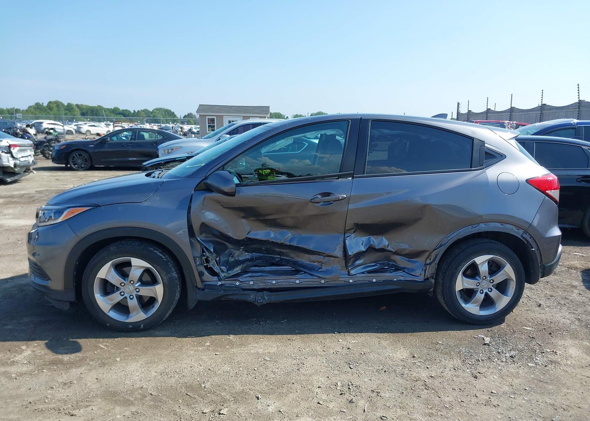 2019 HONDA HR-V LX