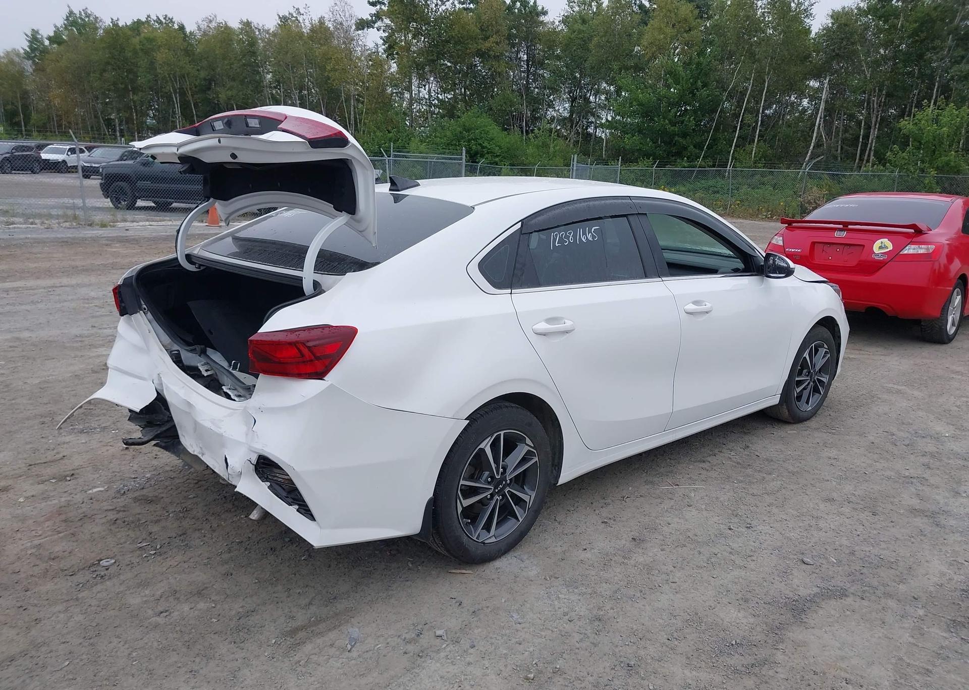 2023 KIA FORTE EX