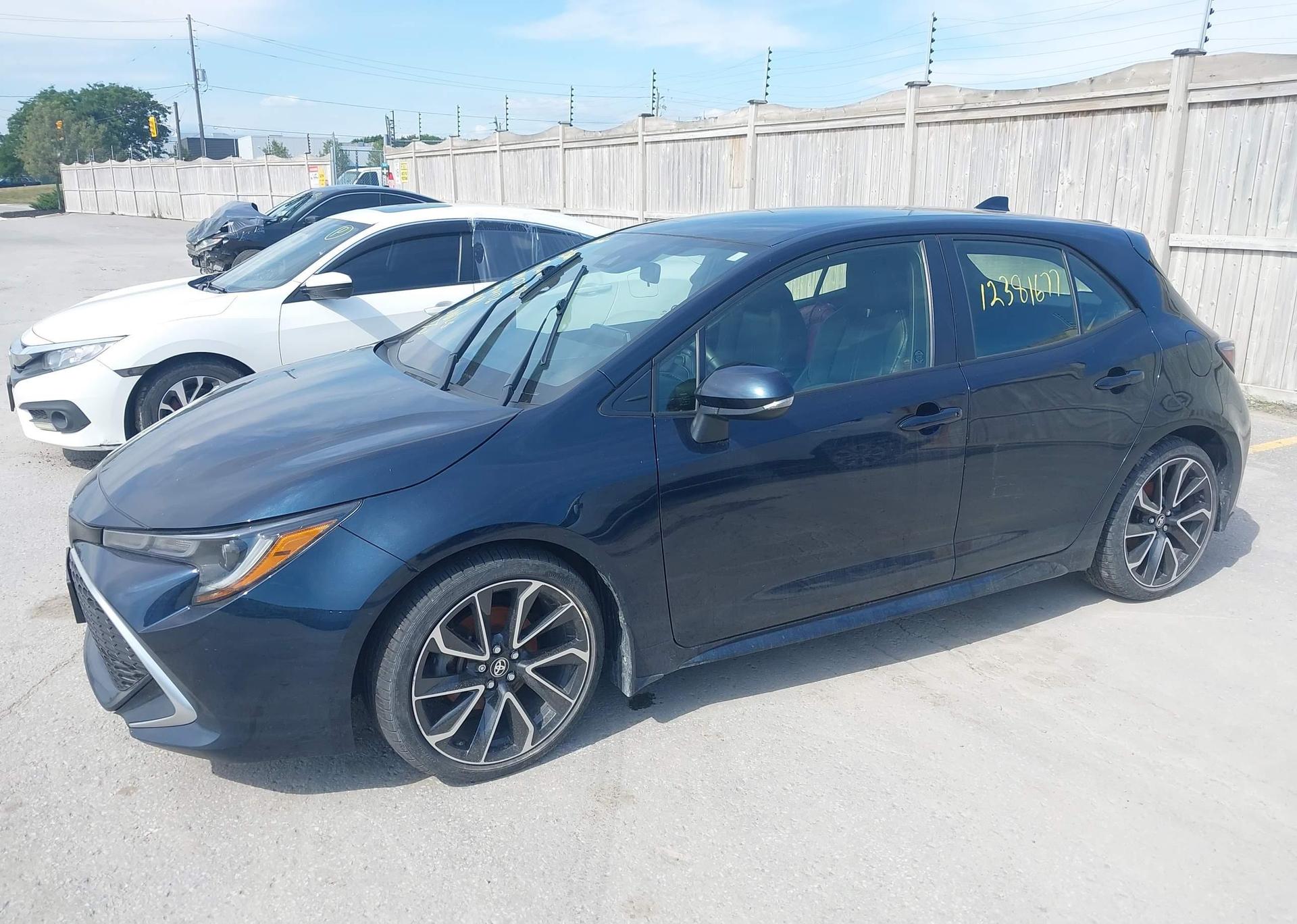 2019 TOYOTA COROLLA SE