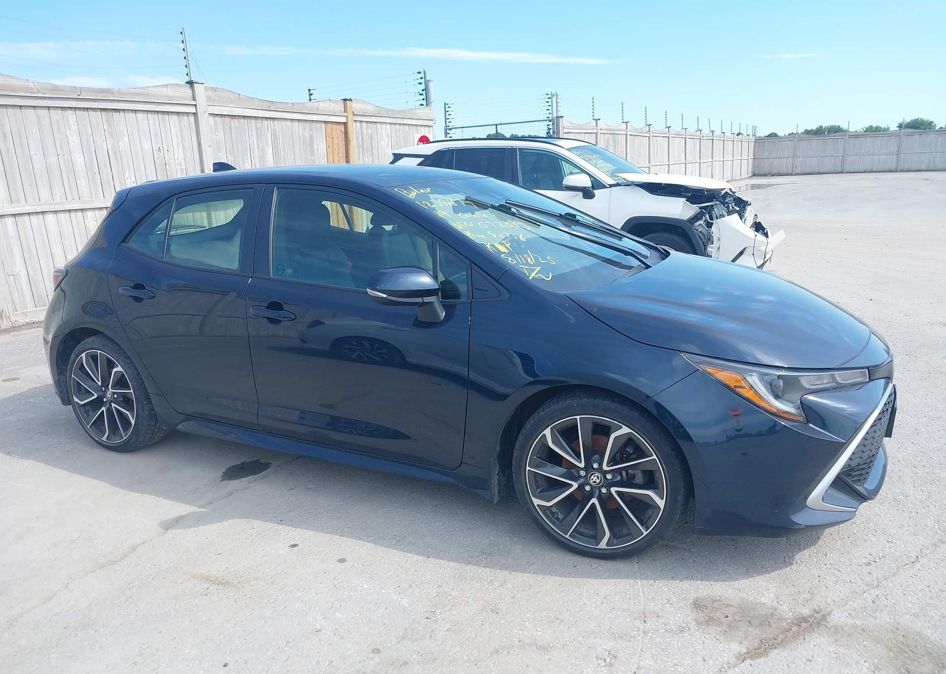 2019 TOYOTA COROLLA SE