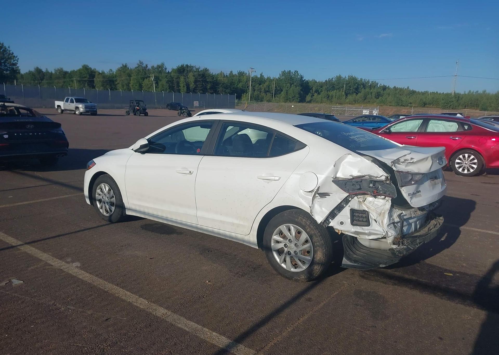 2017 HYUNDAI elantra se