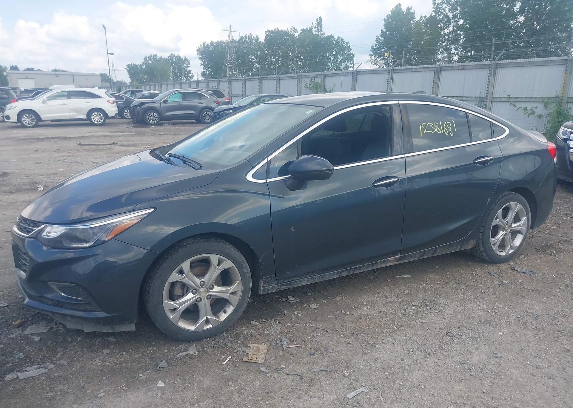 2018 CHEVROLET CRUZE PREMIER