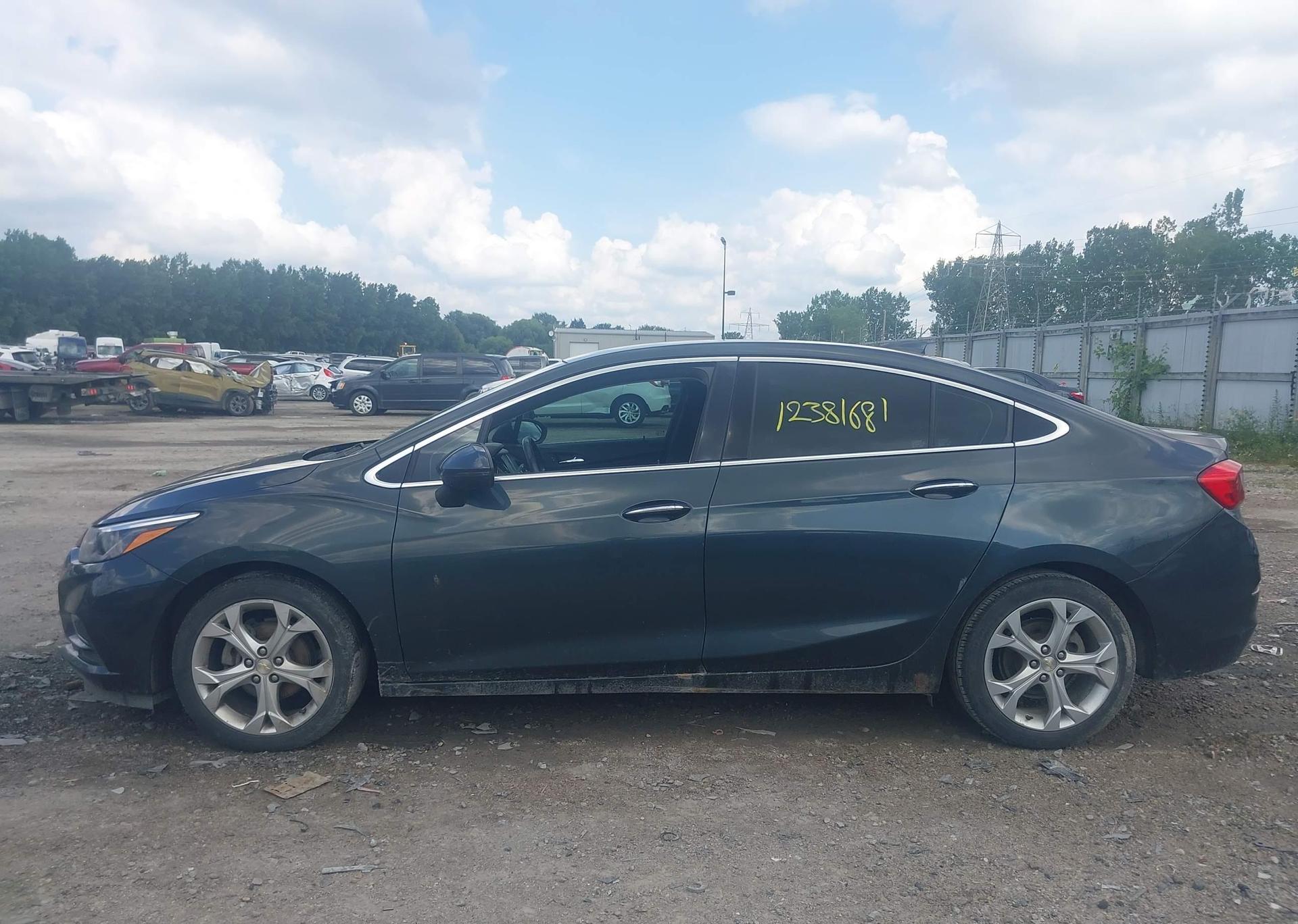 2018 CHEVROLET CRUZE PREMIER