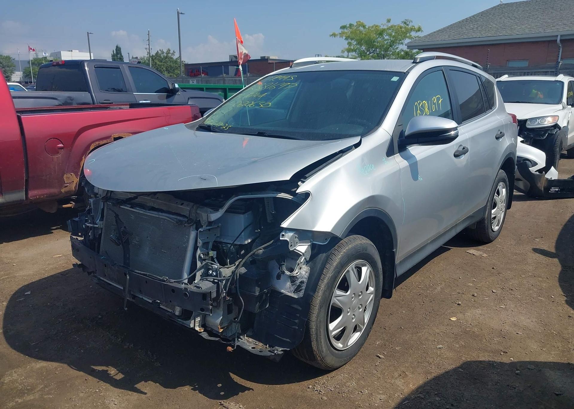 2013 TOYOTA RAV4 LE