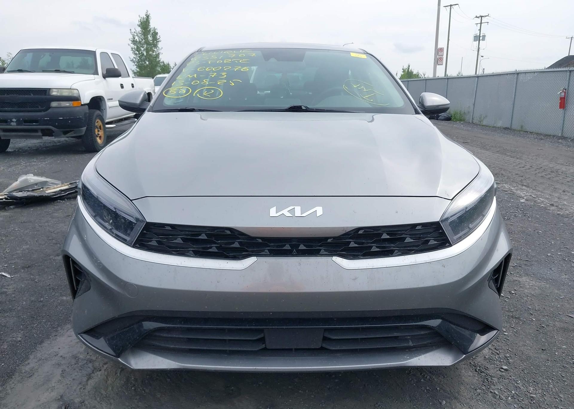2023 KIA FORTE EX