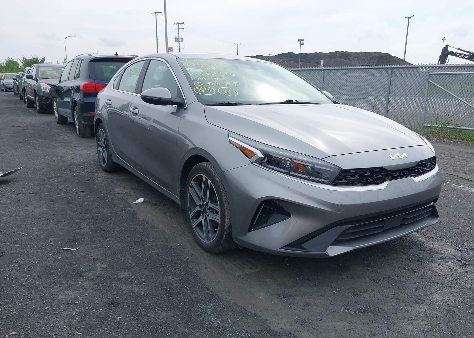 2023 KIA FORTE EX
