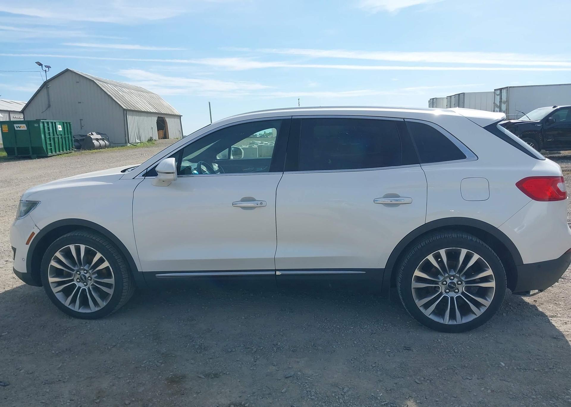 2016 LINCOLN MKX RESERVE