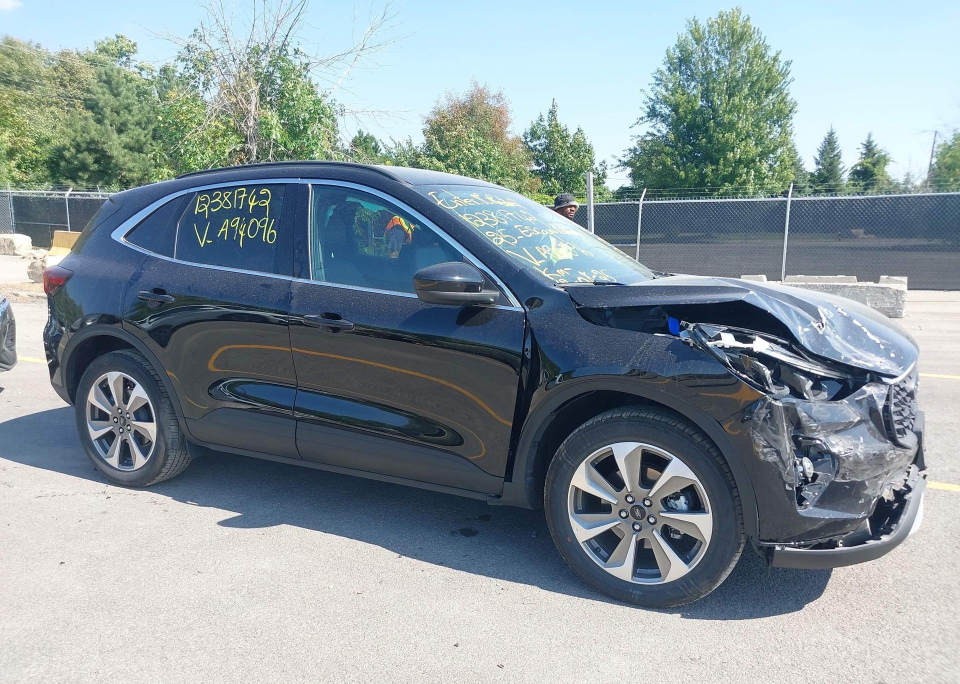 2025 FORD ESCAPE PLATINUM