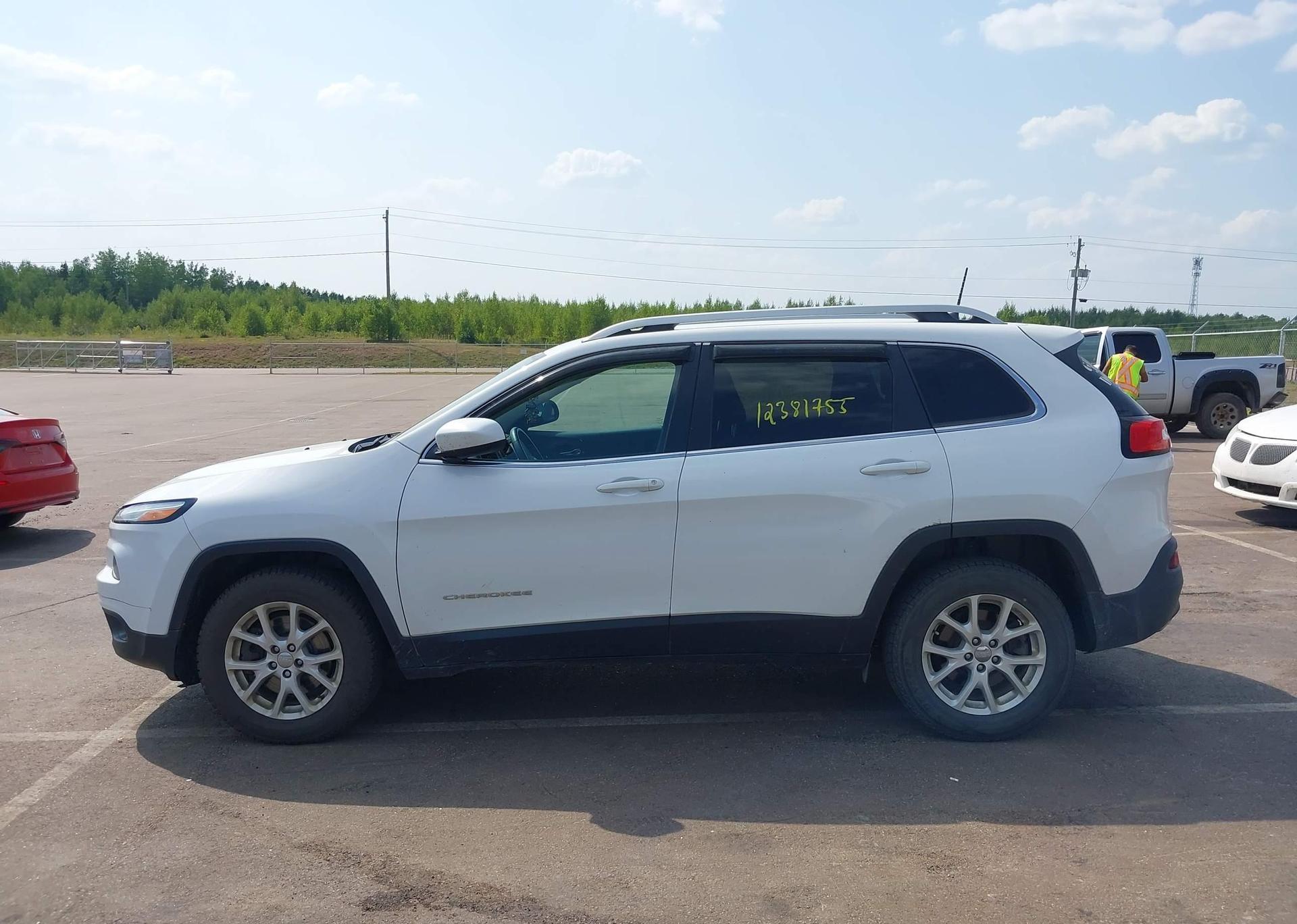 2017 JEEP CHEROKEE LATITUDE