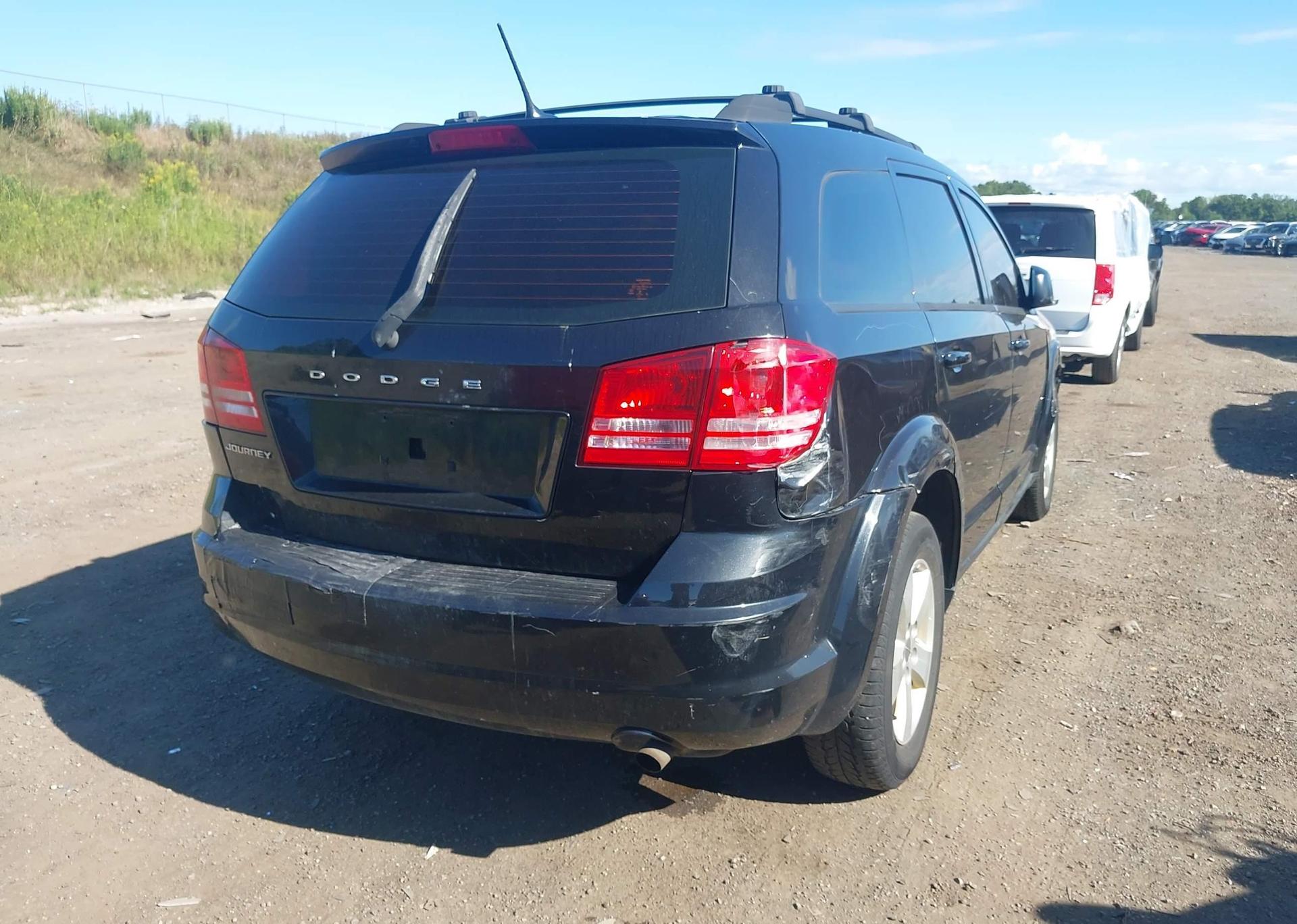 2013 DODGE JOURNEY SE