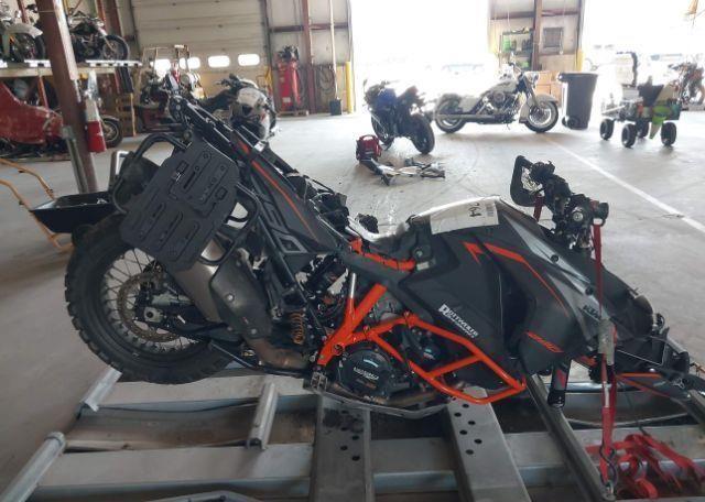 2020 KTM 1290 SUPER ADVENTURE R