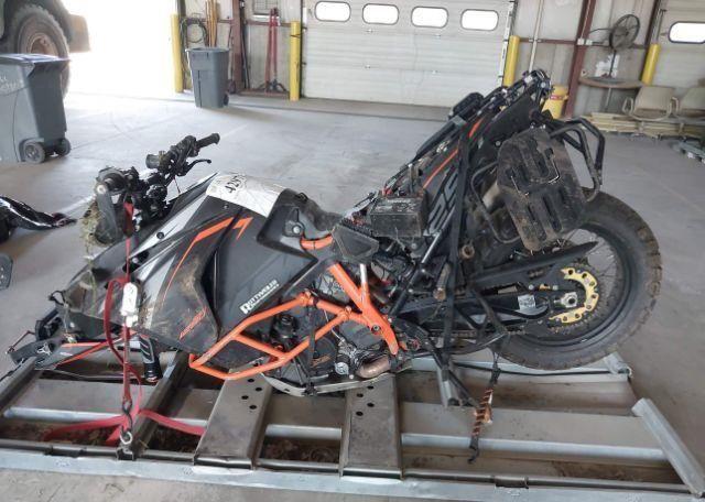 2020 KTM 1290 SUPER ADVENTURE R