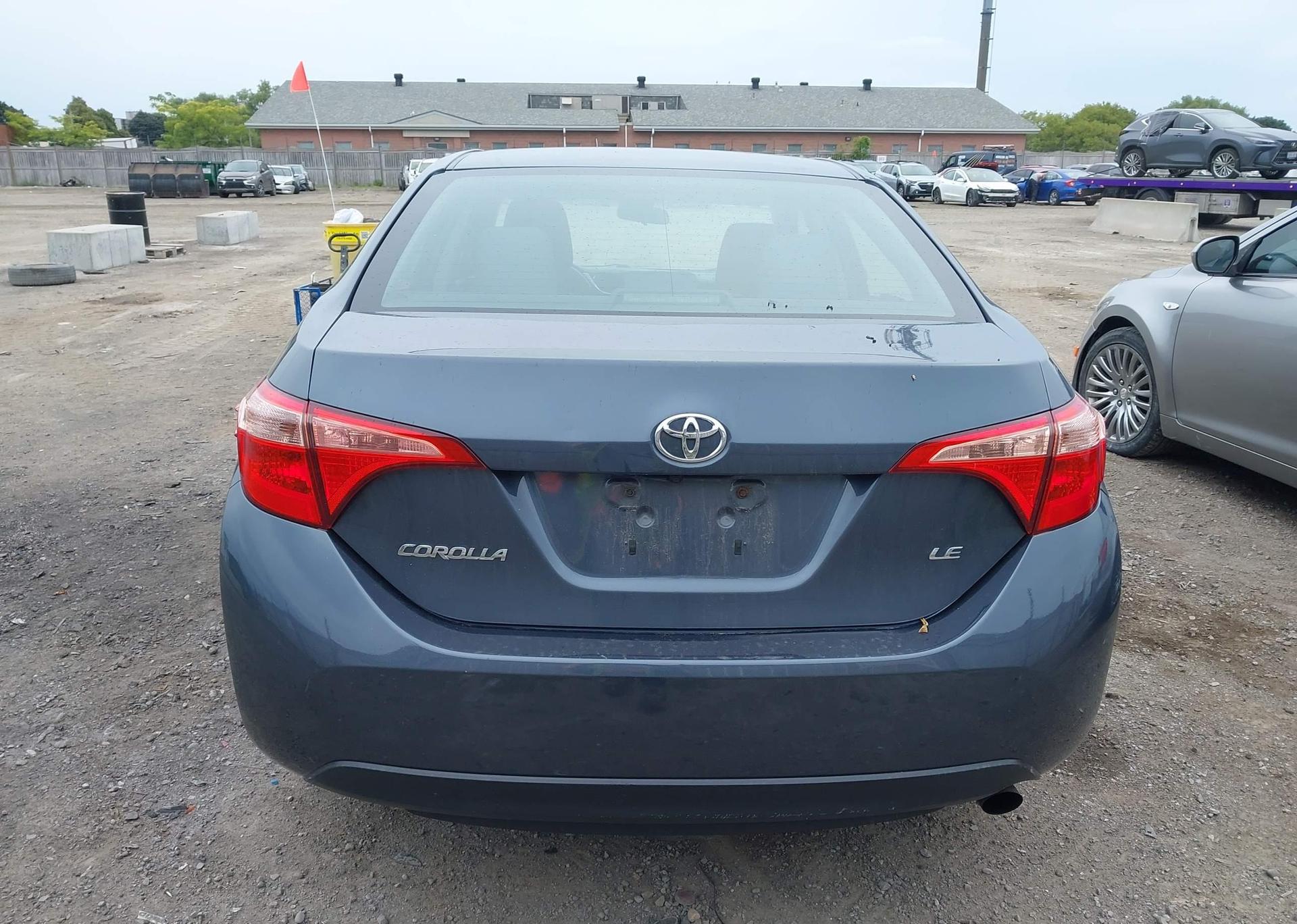 2017 TOYOTA COROLLA LE