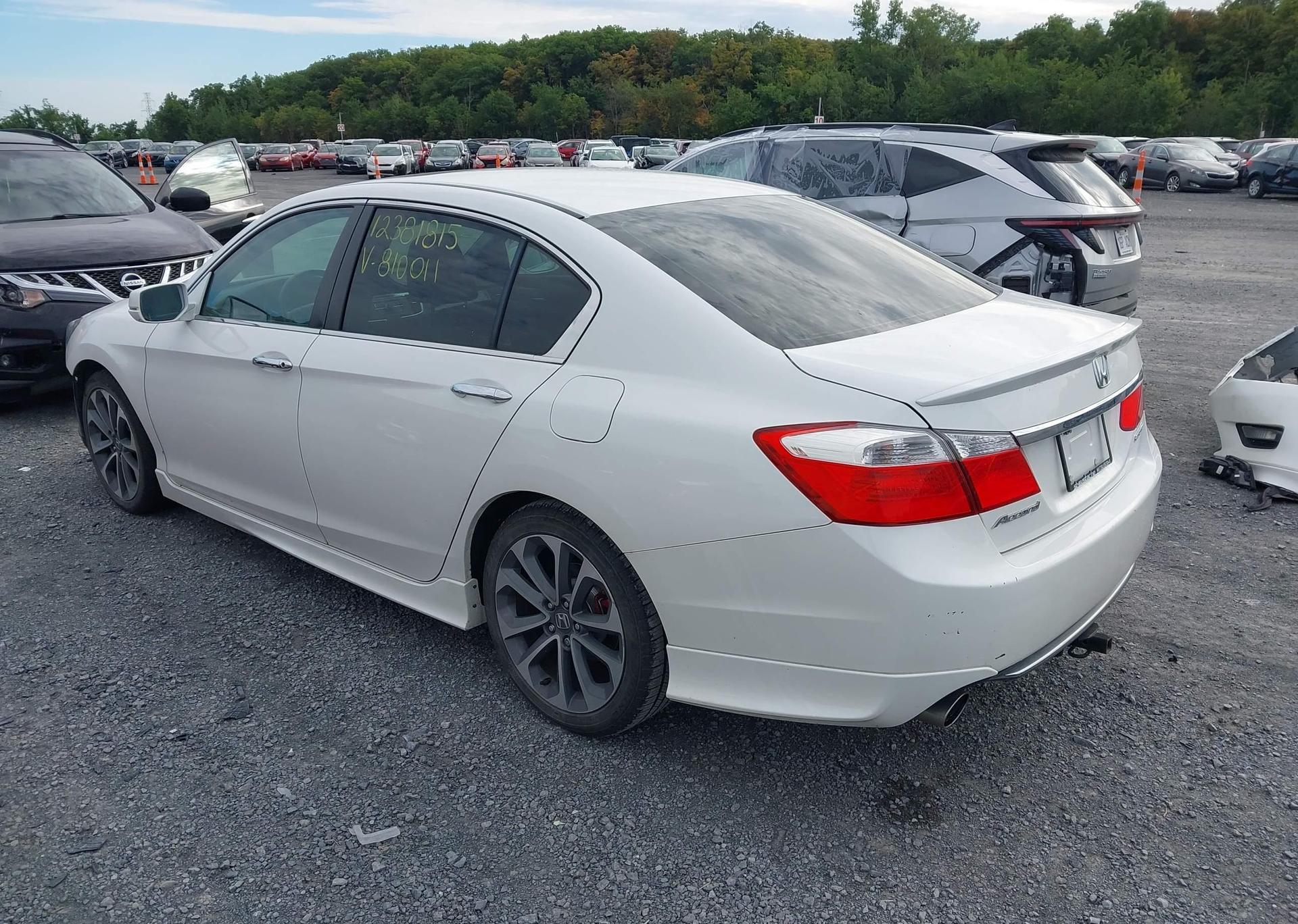 2015 HONDA ACCORD SPORT