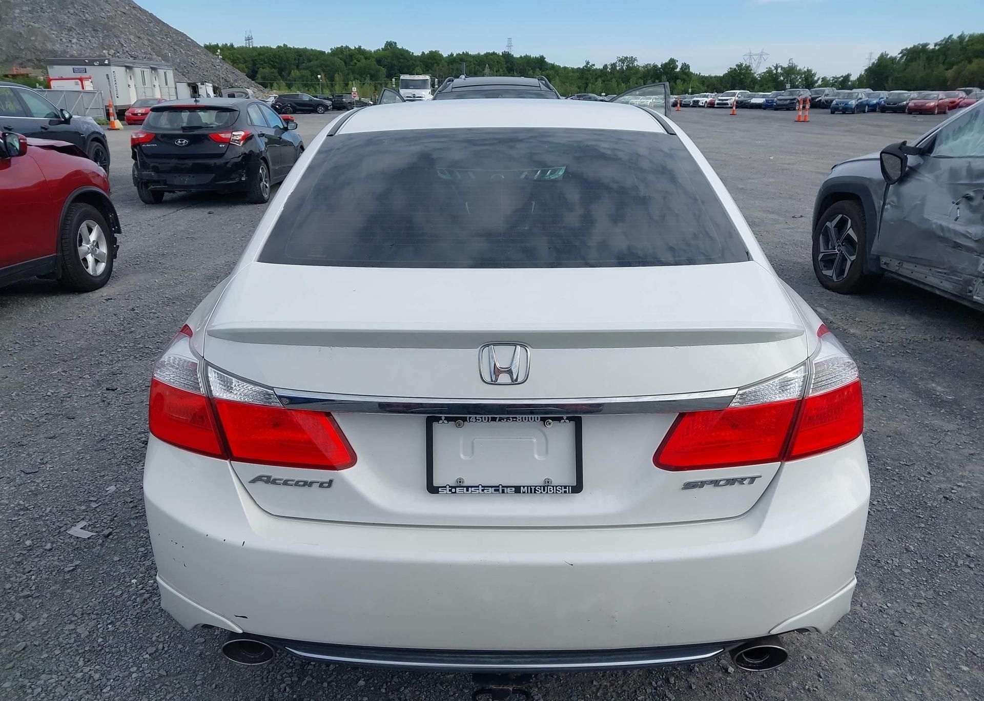 2015 HONDA ACCORD SPORT