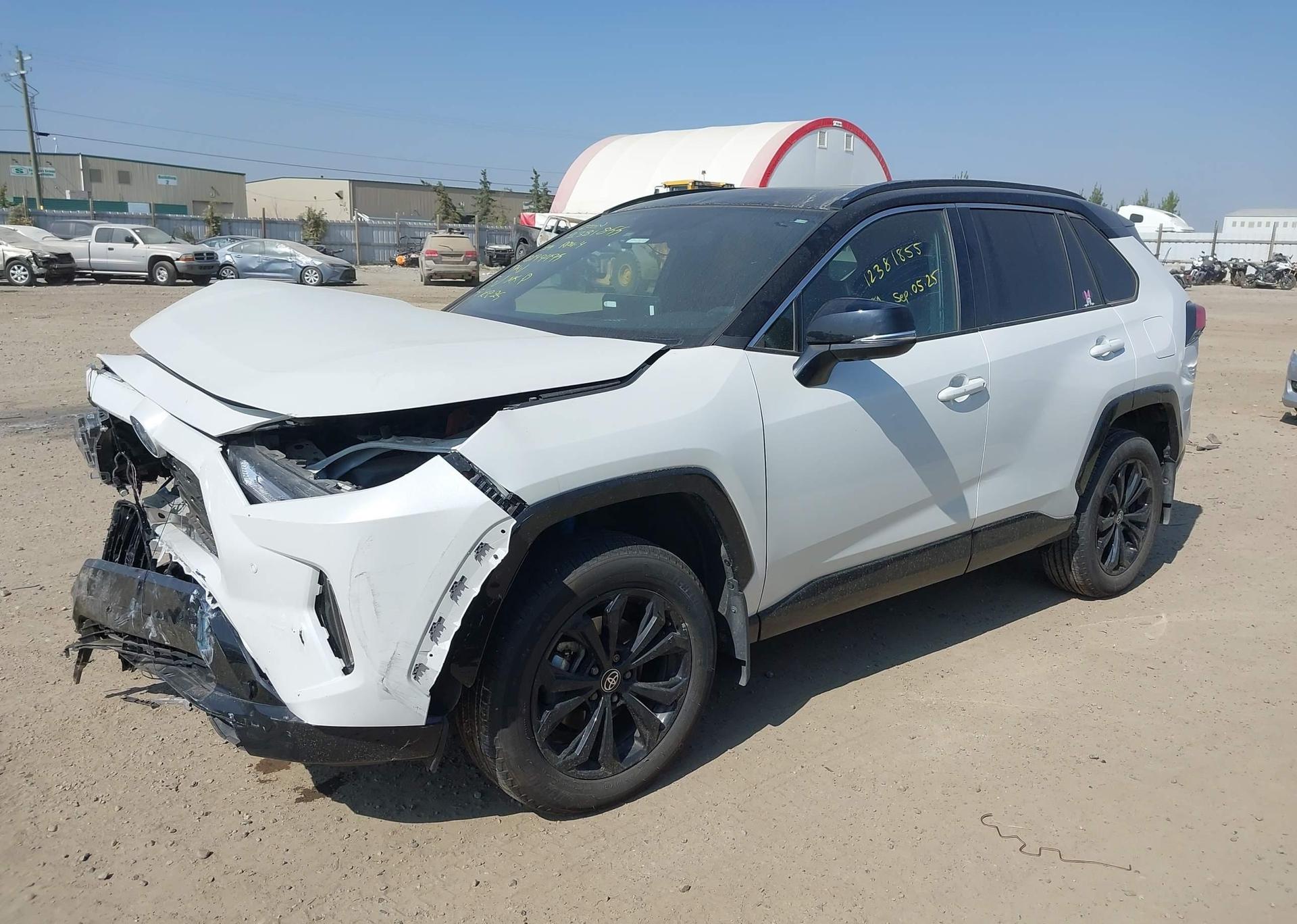 2024 TOYOTA RAV4 HYBRID XSE