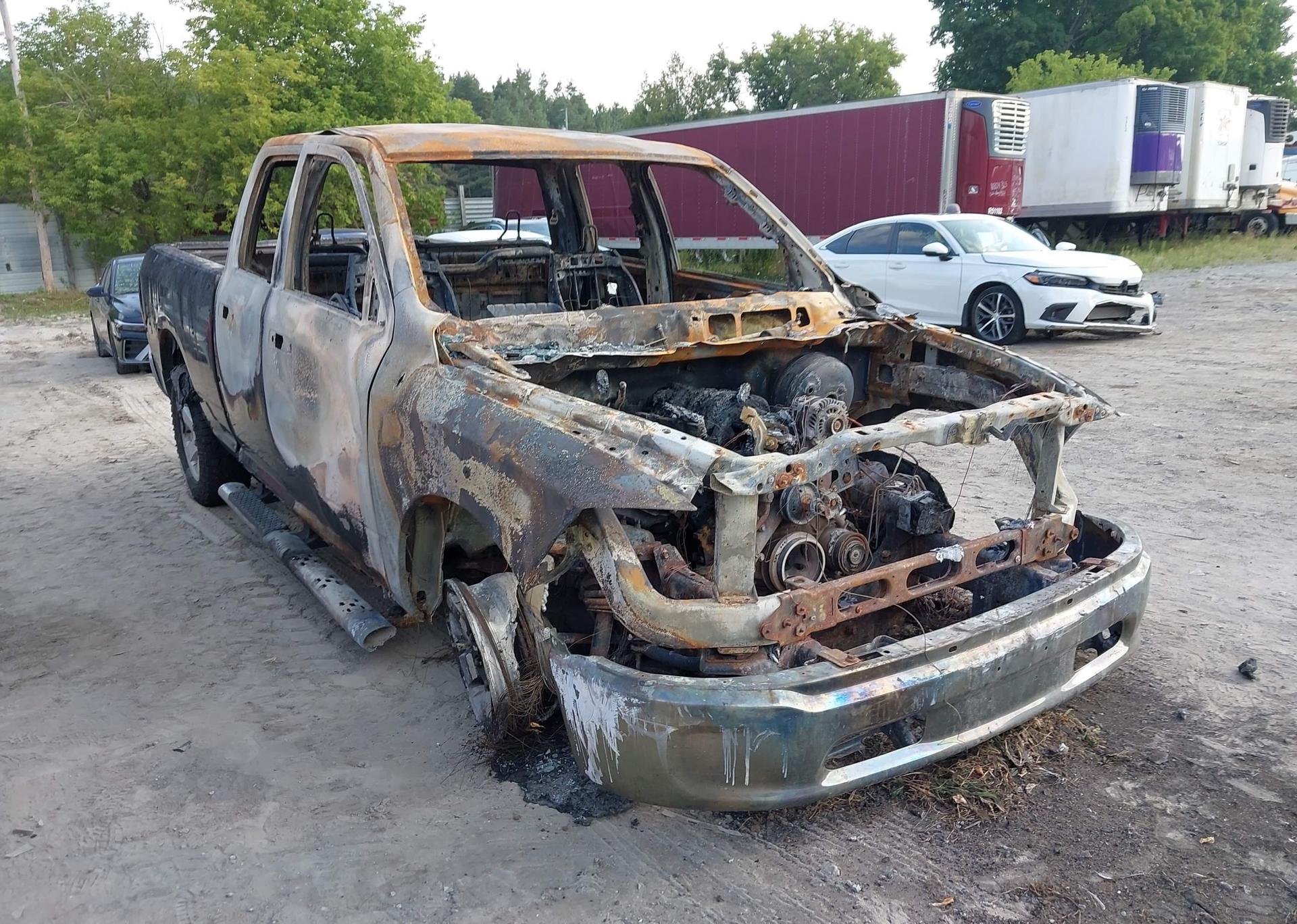2014 RAM 1500 ST