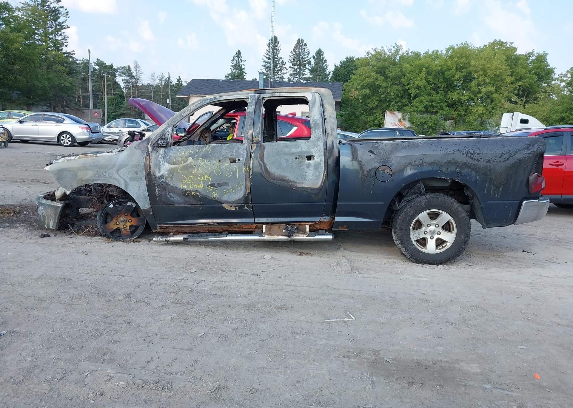 2014 RAM 1500 ST