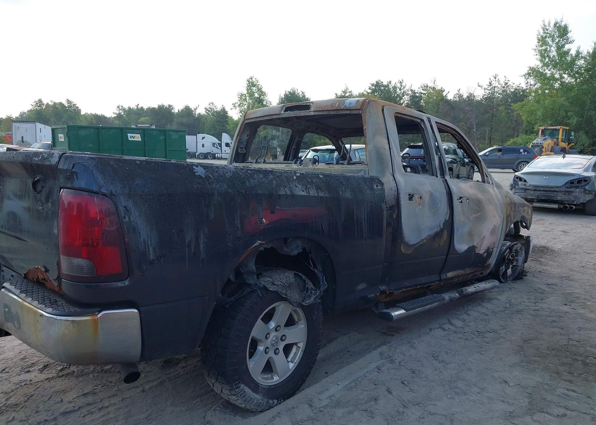 2014 RAM 1500 ST