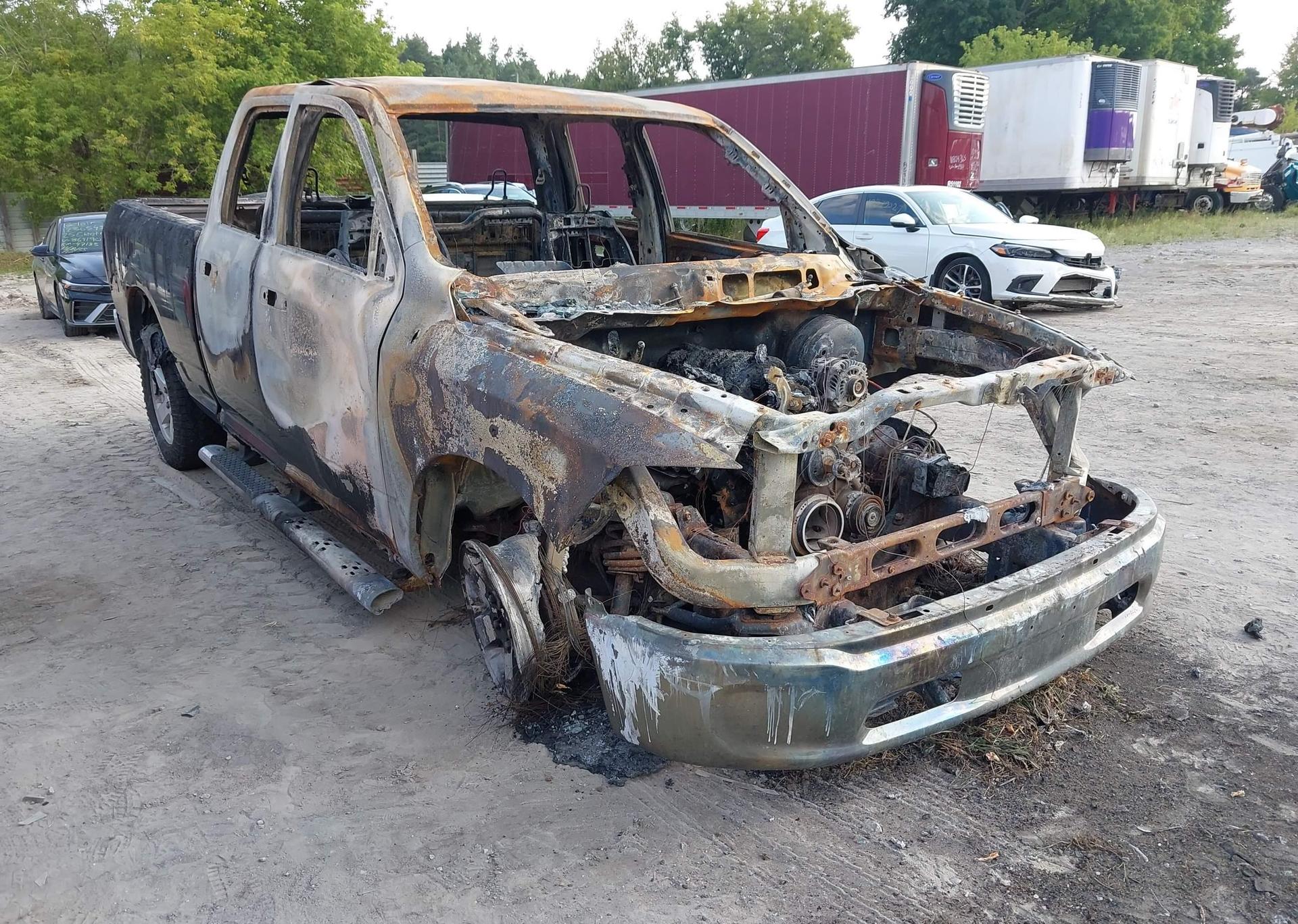 2014 RAM 1500 ST