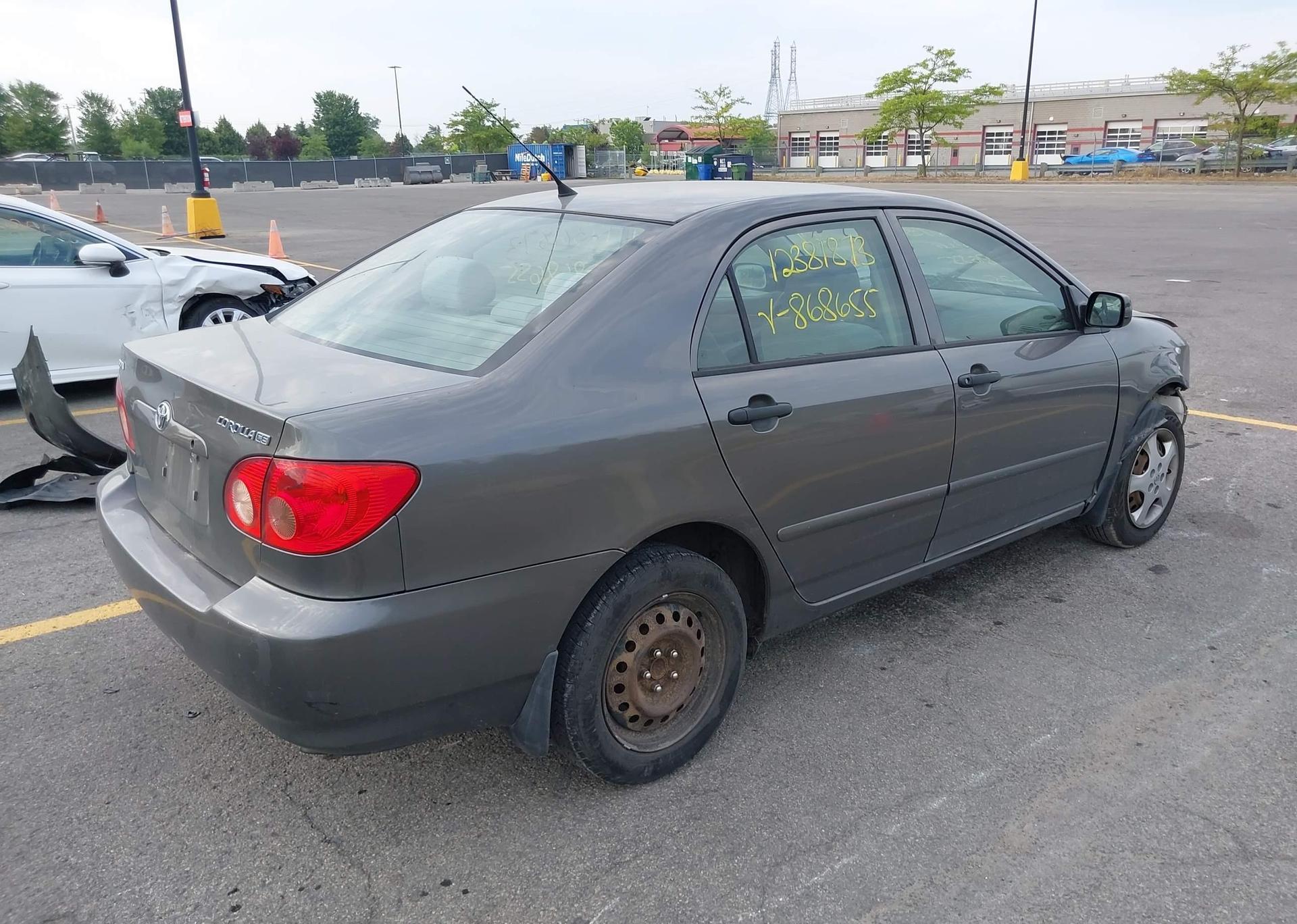 2005 TOYOTA COROLLA CE