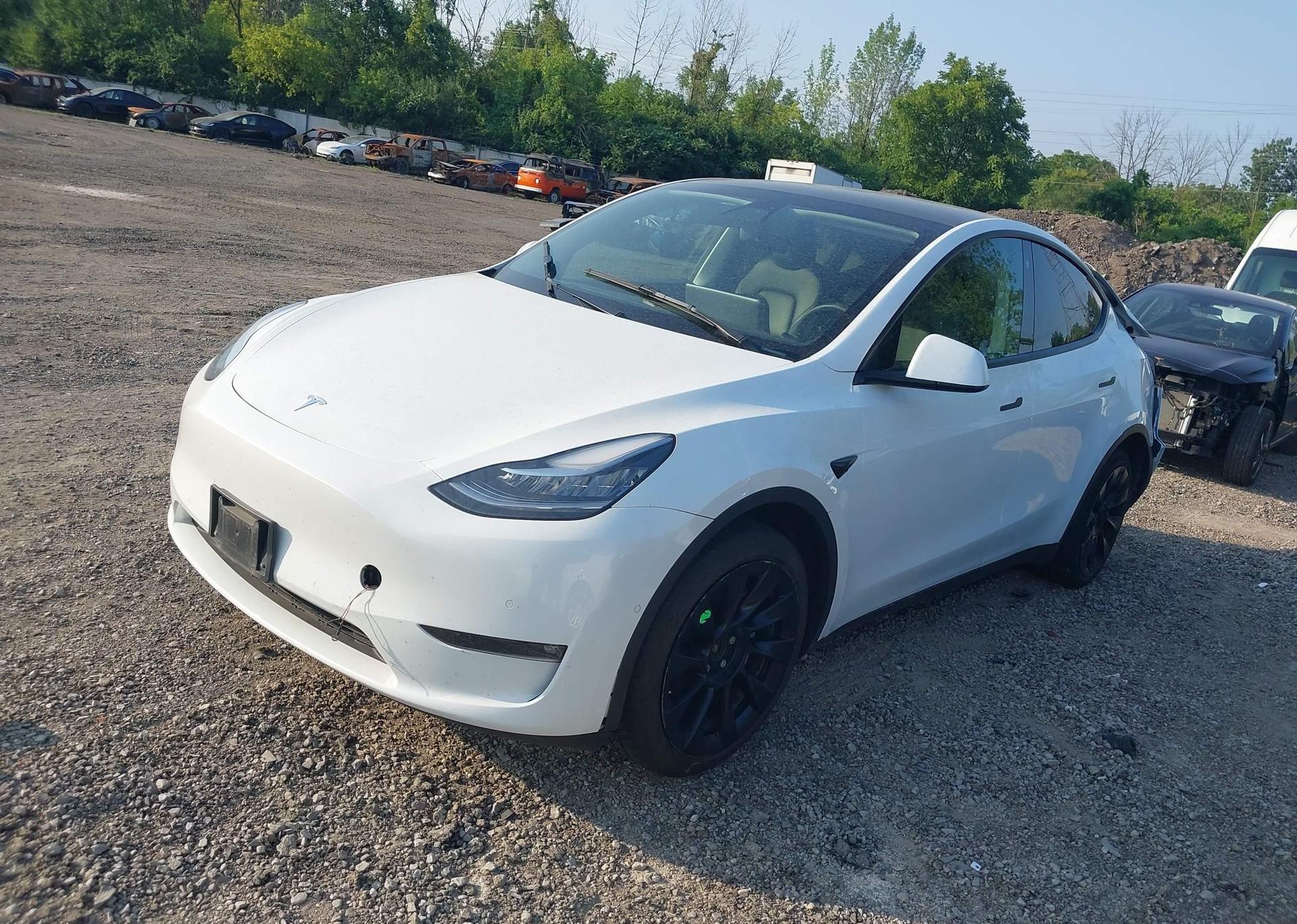 2022 TESLA MODEL Y