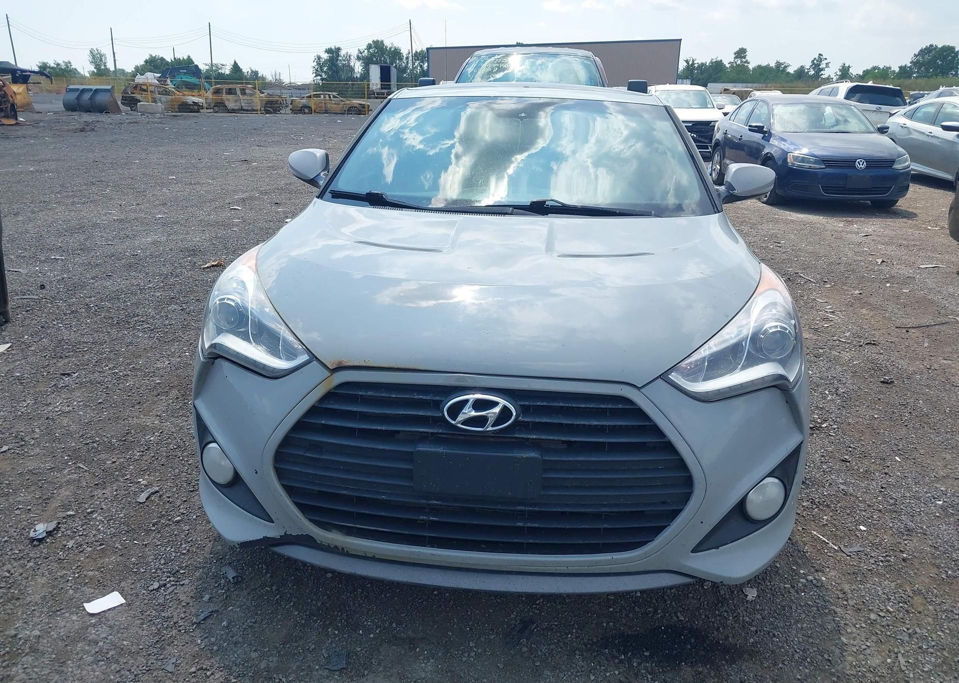 2014 HYUNDAI Veloster Turbo